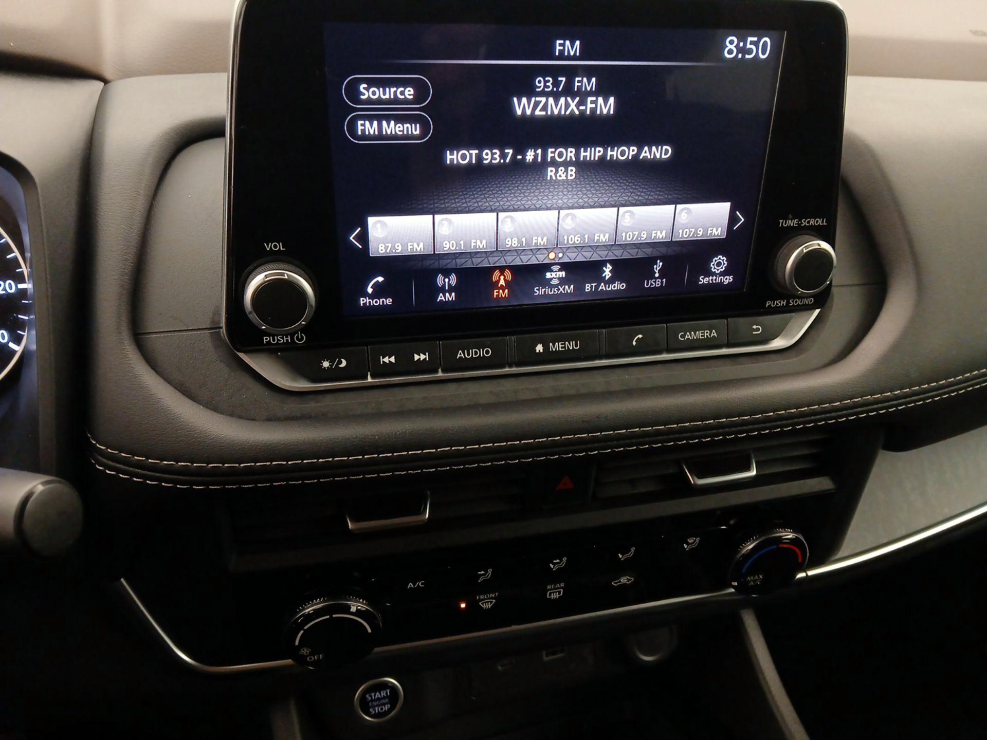 Thumbnail: 2023 Nissan Rogue - 15