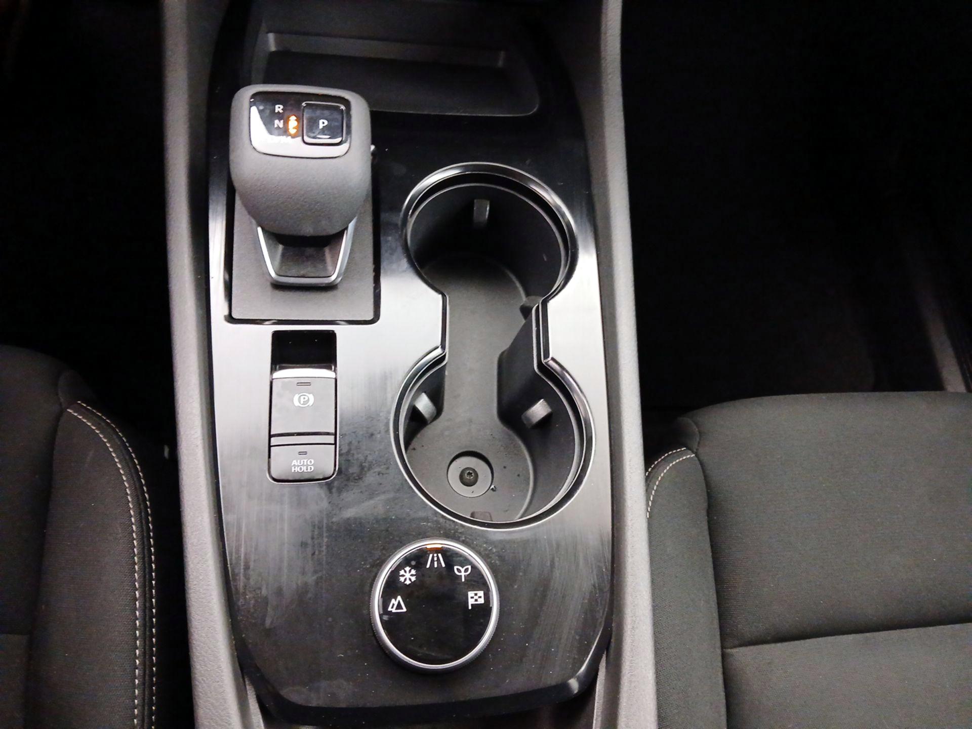 Thumbnail: 2023 Nissan Rogue - 17