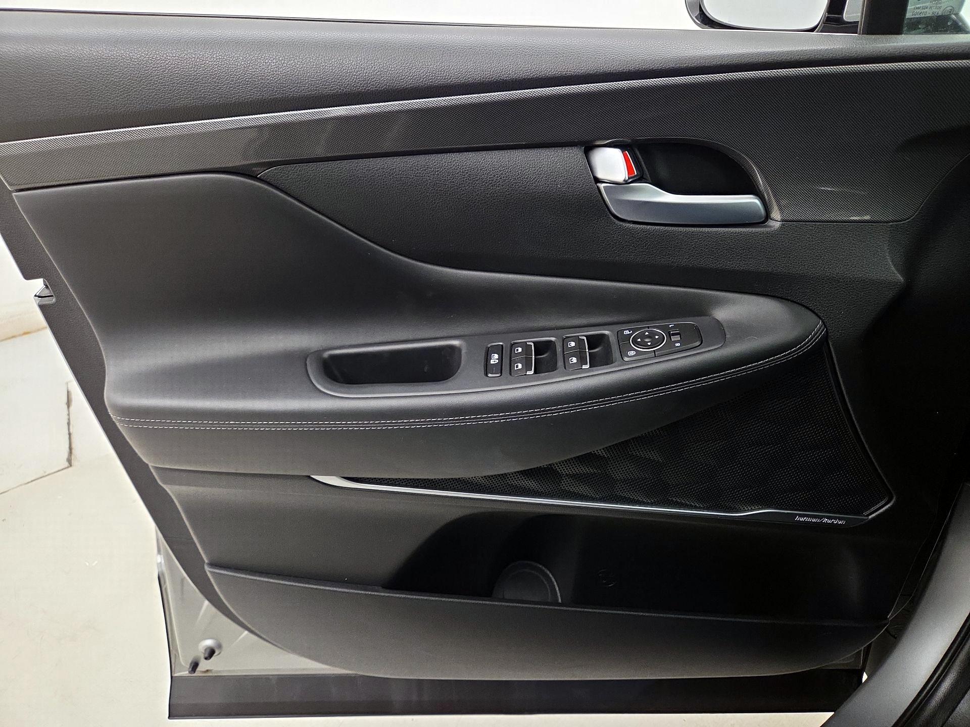 Thumbnail: 2023 Hyundai Santa Fe - 12