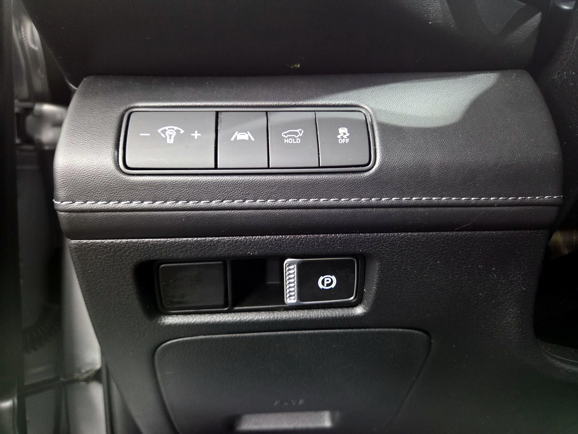 Thumbnail: 2023 Hyundai Santa Fe - 13