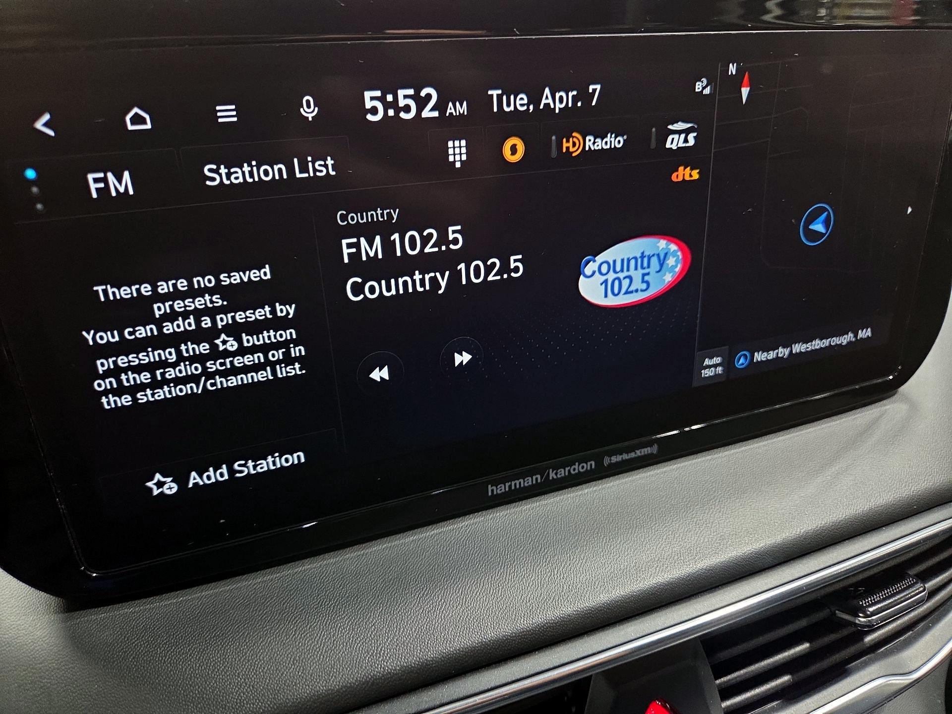 Thumbnail: 2023 Hyundai Santa Fe - 16