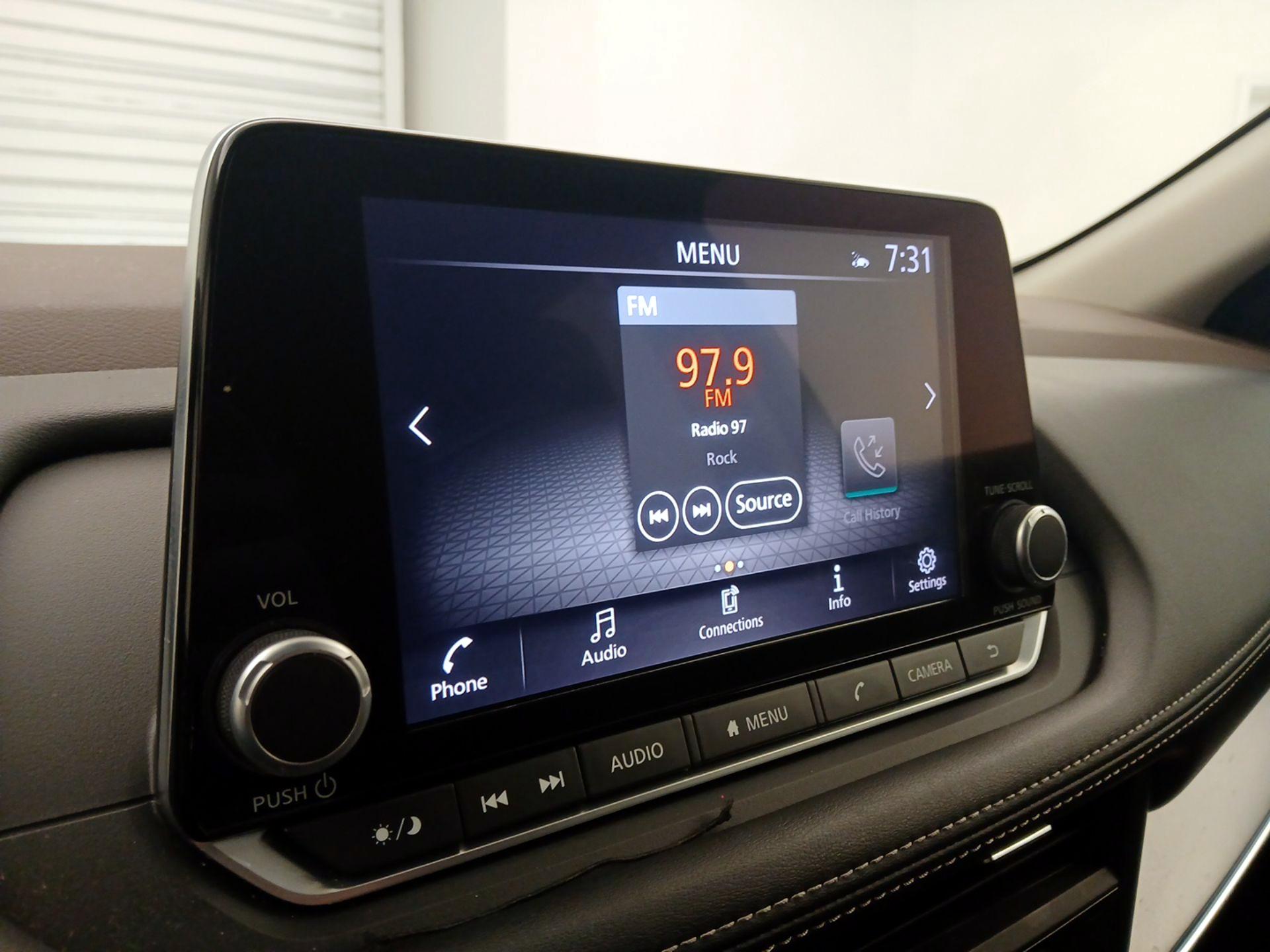 Thumbnail: 2023 Nissan Rogue - 15