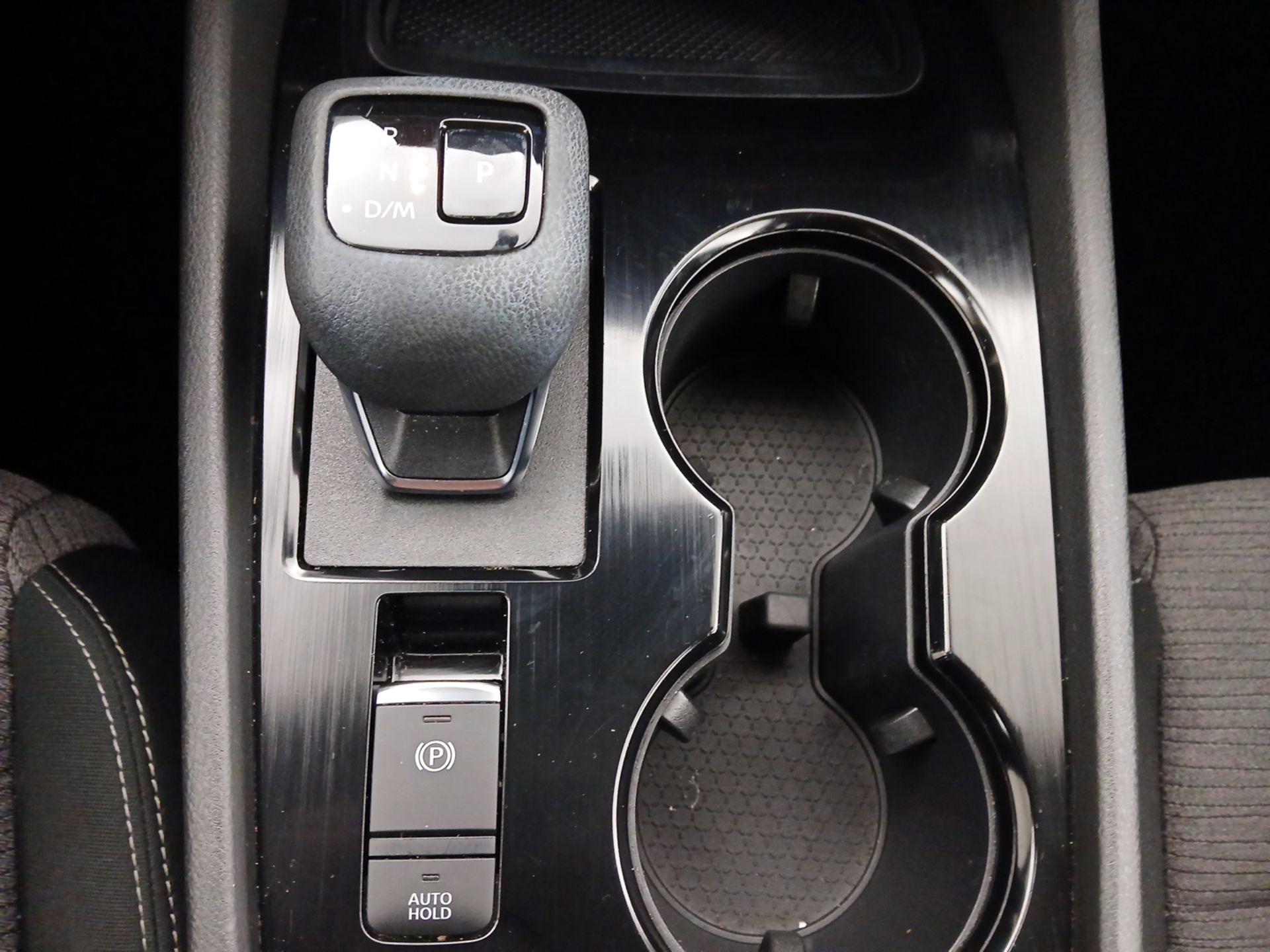 Thumbnail: 2023 Nissan Rogue - 17