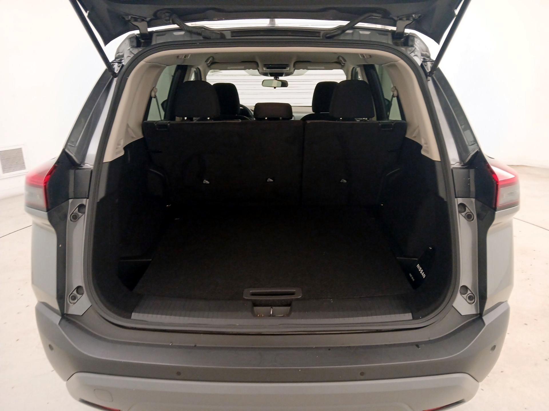 Thumbnail: 2023 Nissan Rogue - 20