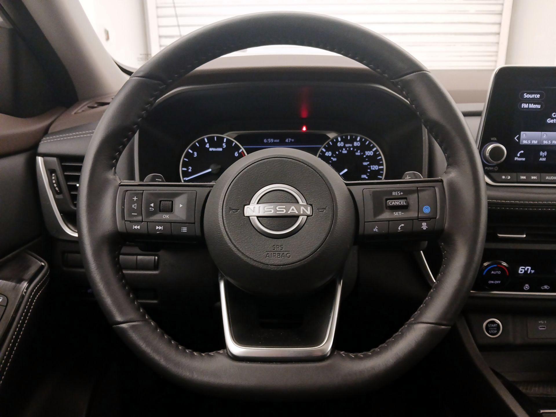 Thumbnail: 2023 Nissan Rogue - 10