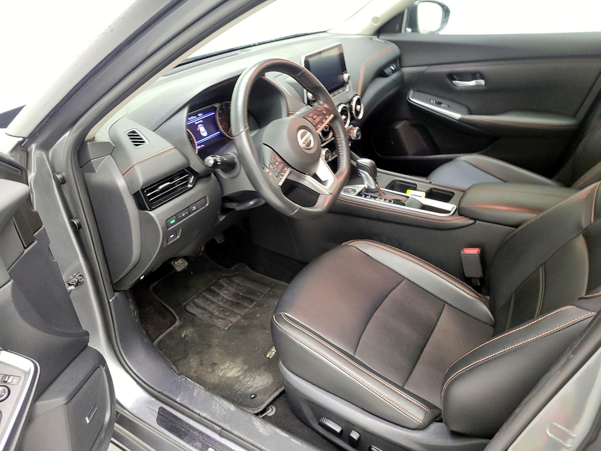 Thumbnail: 2022 Nissan Sentra - 9