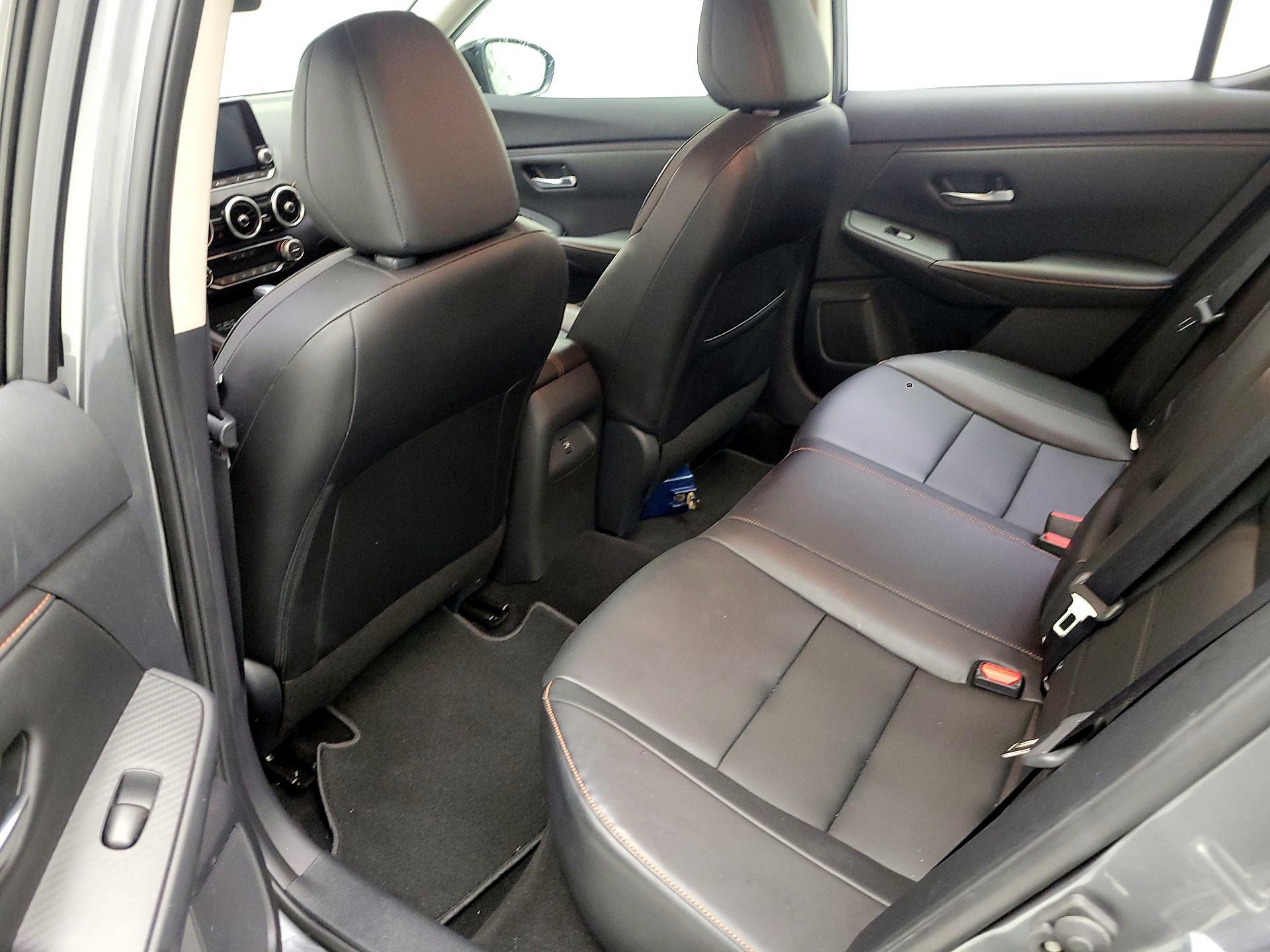 Thumbnail: 2022 Nissan Sentra - 17