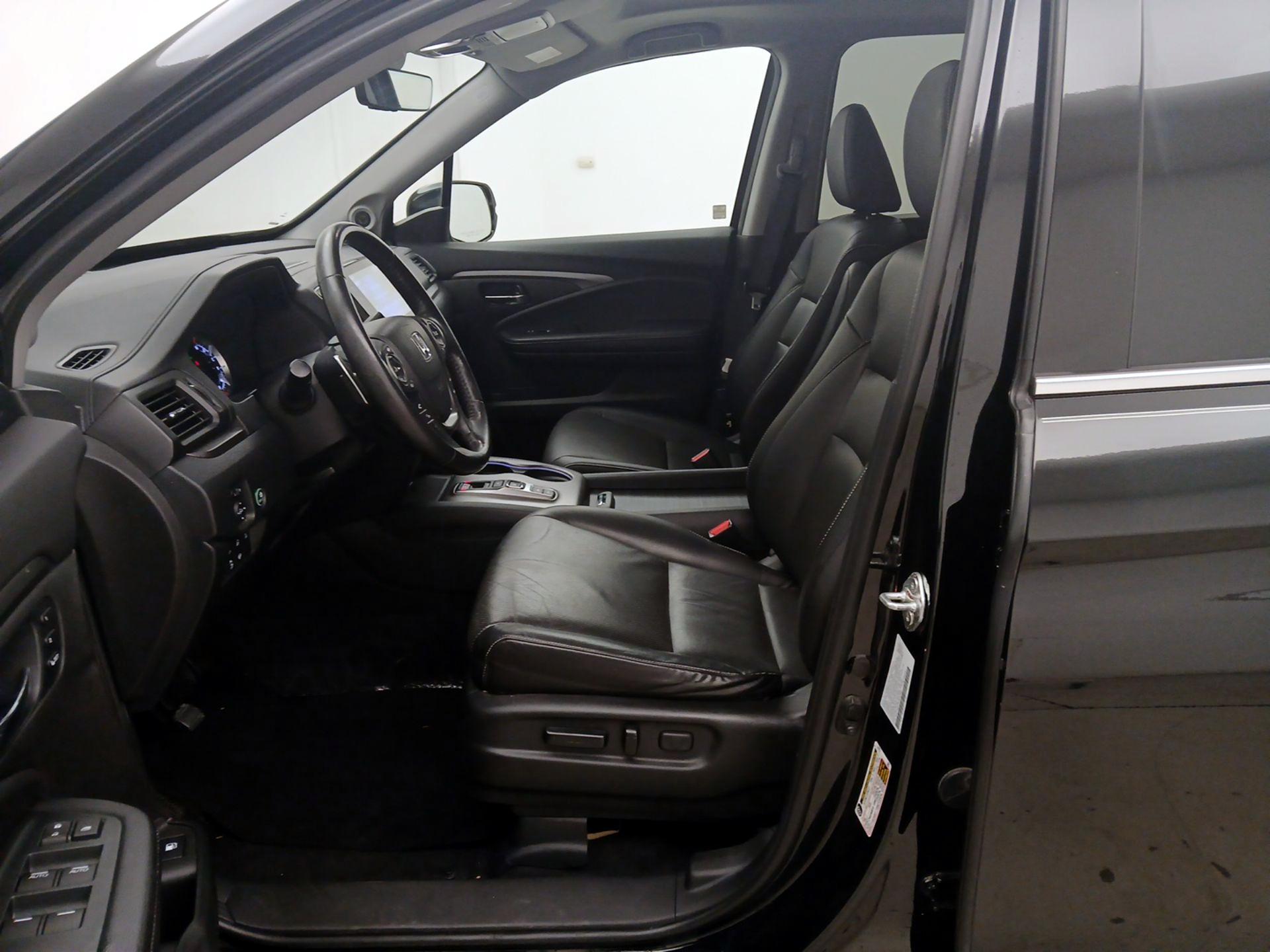 Thumbnail: 2023 Honda Ridgeline - 11