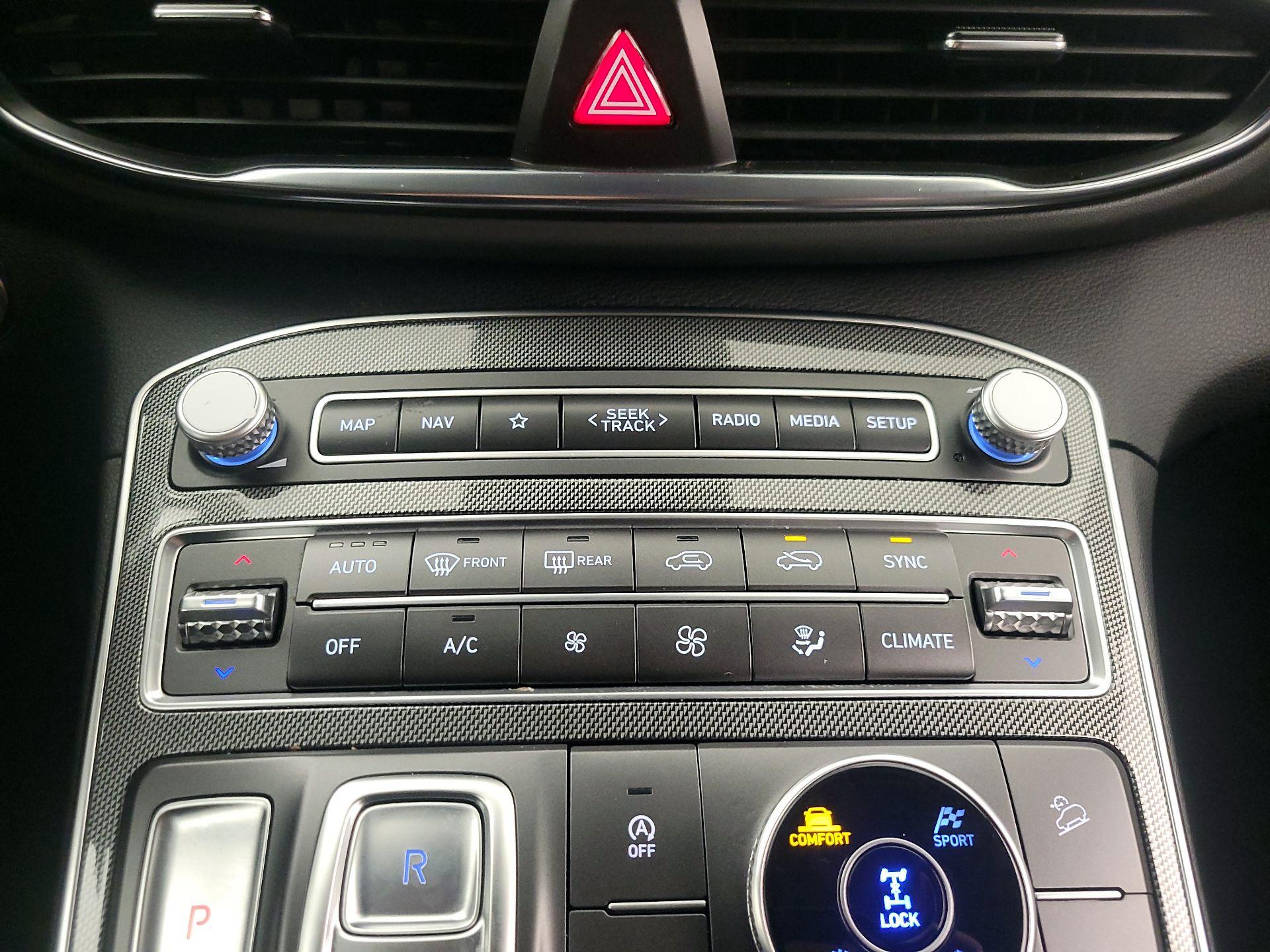 Thumbnail: 2023 Hyundai Santa Fe - 17