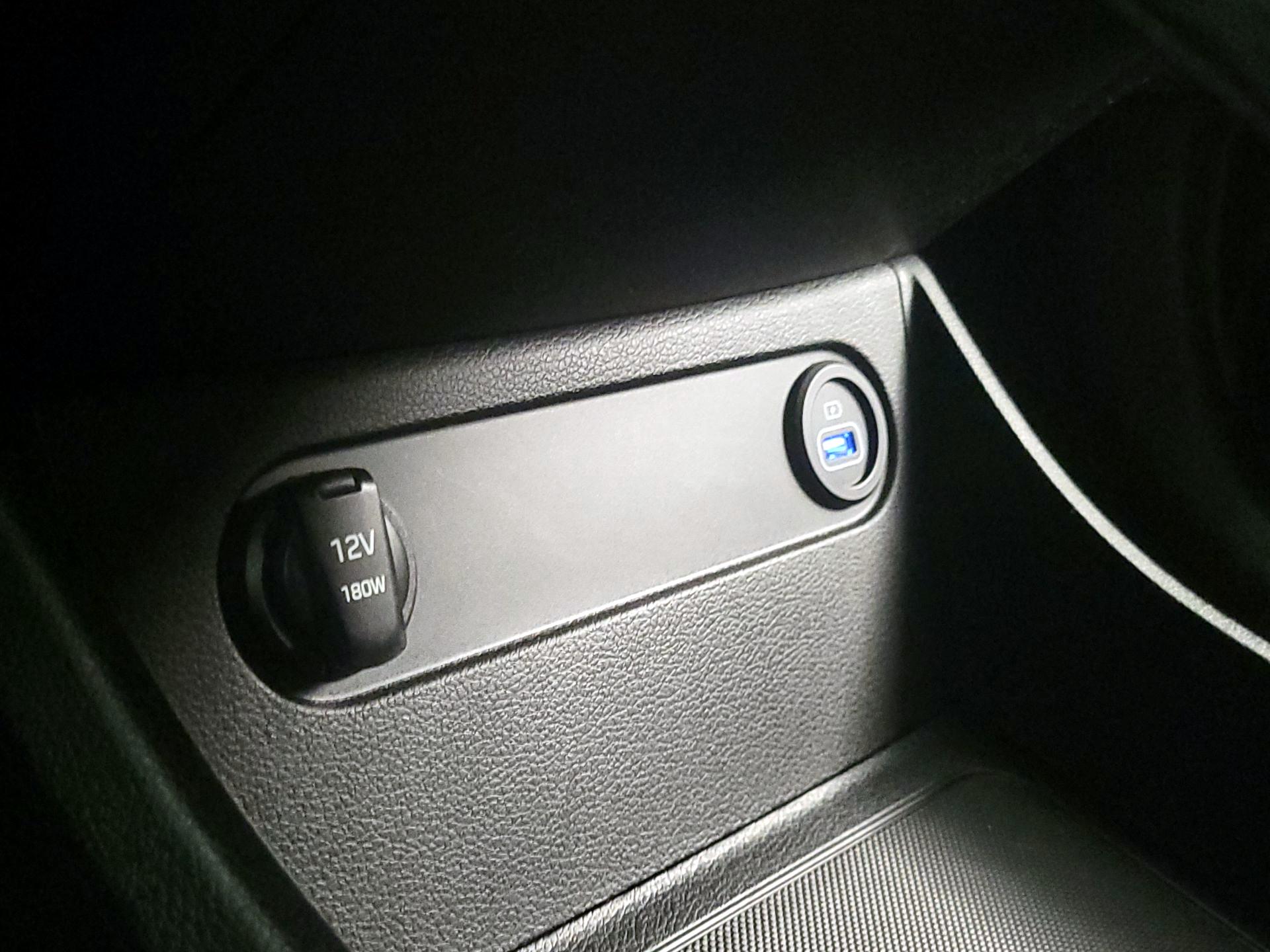 Thumbnail: 2023 Hyundai Santa Fe - 19