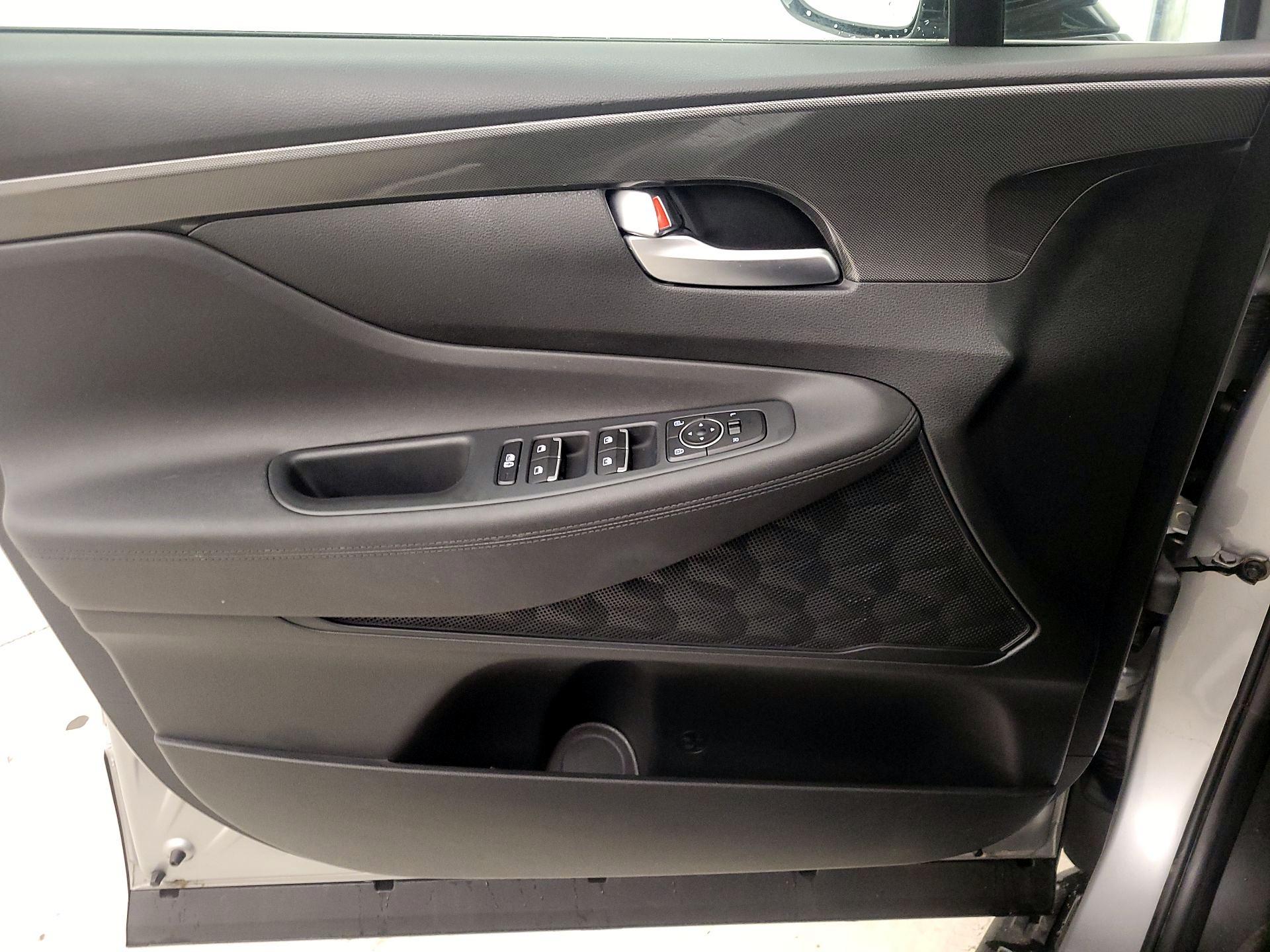 Thumbnail: 2023 Hyundai Santa Fe - 12