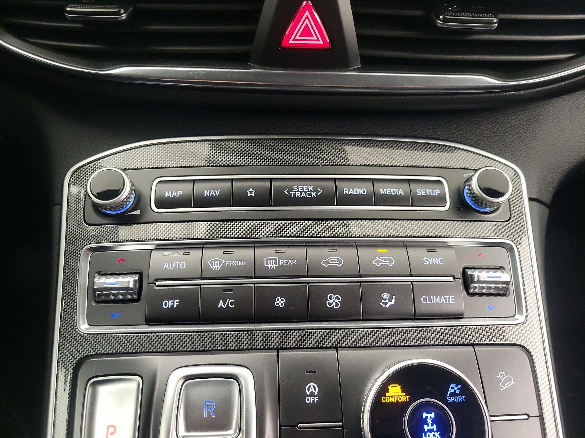 Thumbnail: 2023 Hyundai Santa Fe - 17