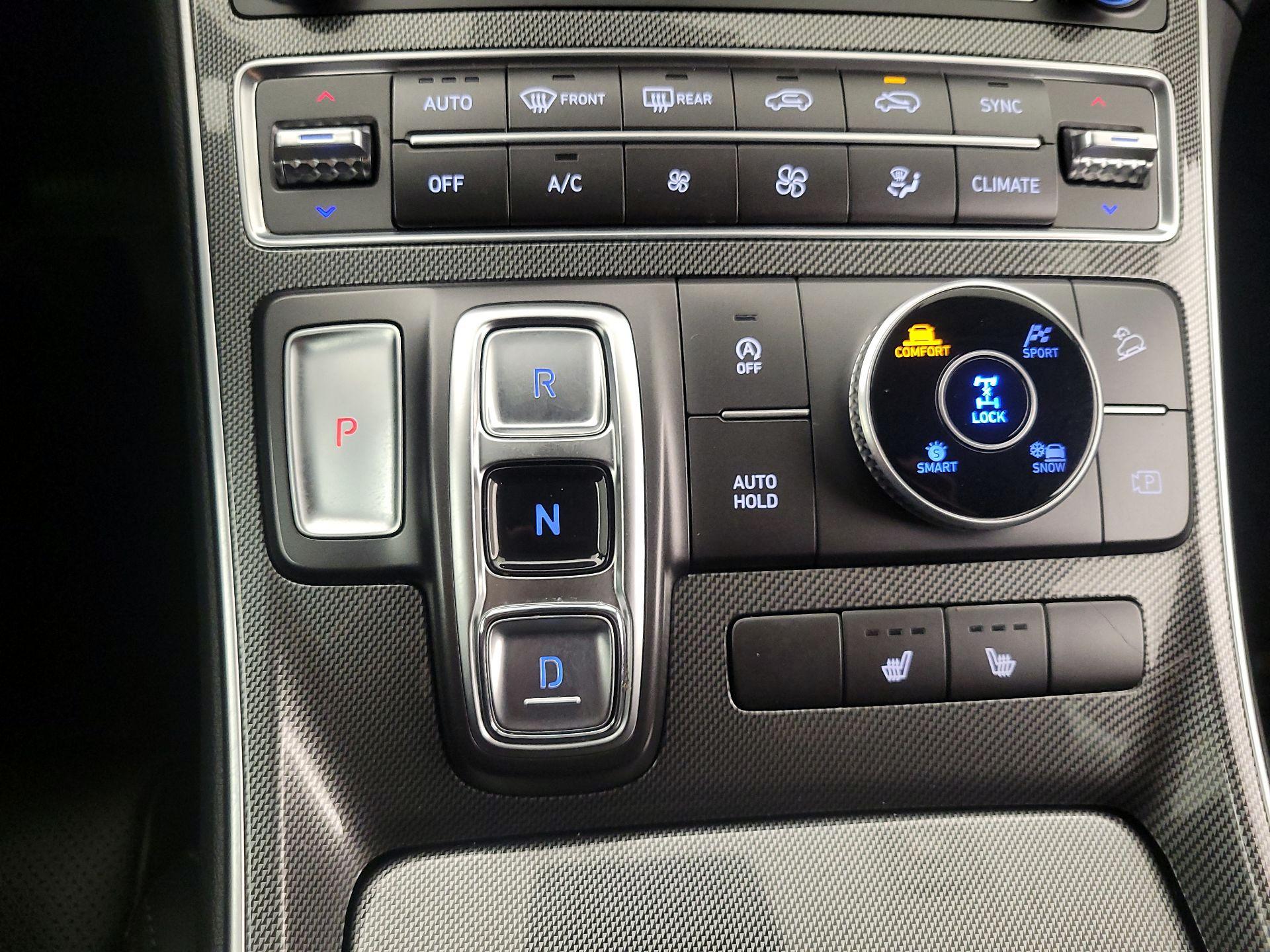 Thumbnail: 2023 Hyundai Santa Fe - 18