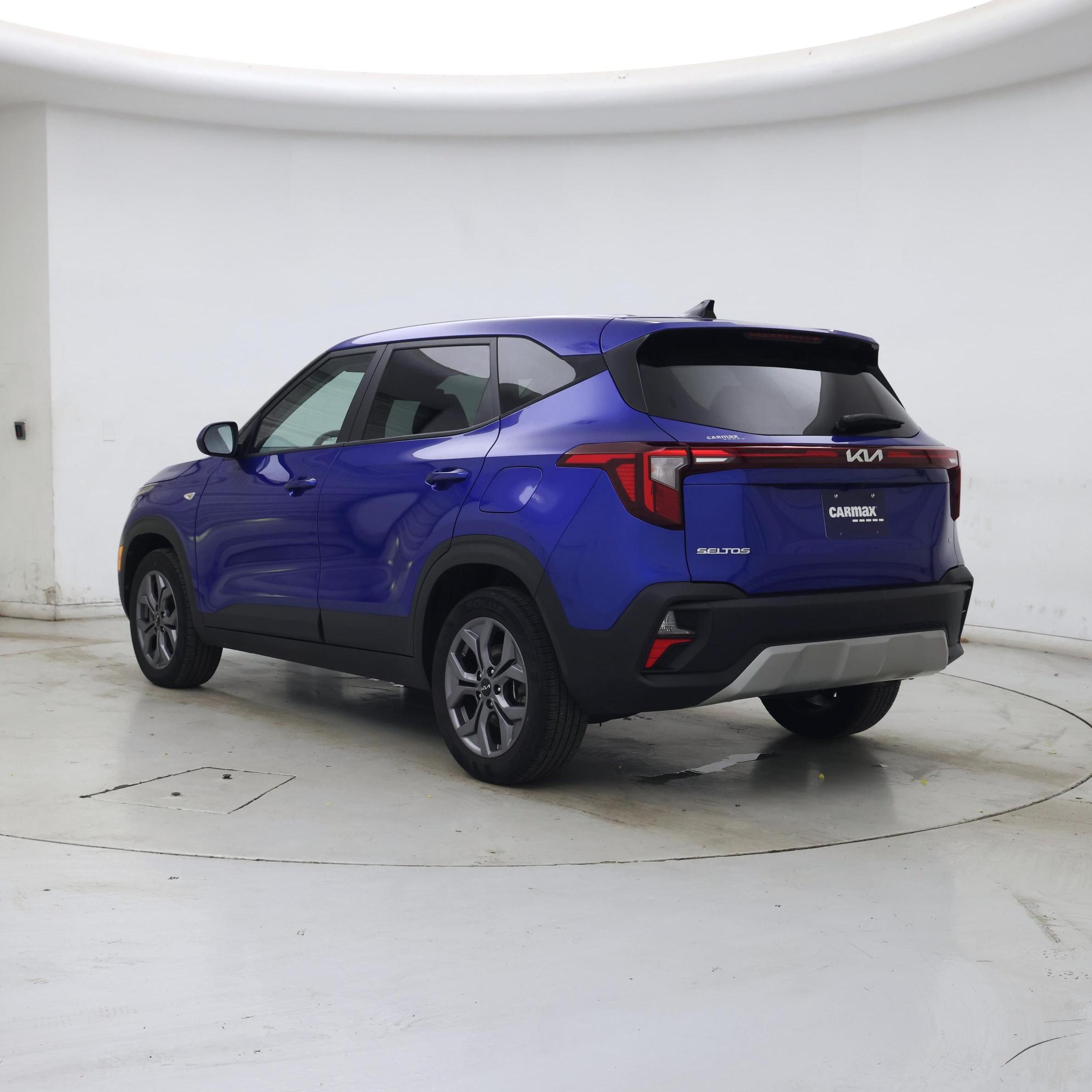 Thumbnail: 2024 Kia Seltos - 2