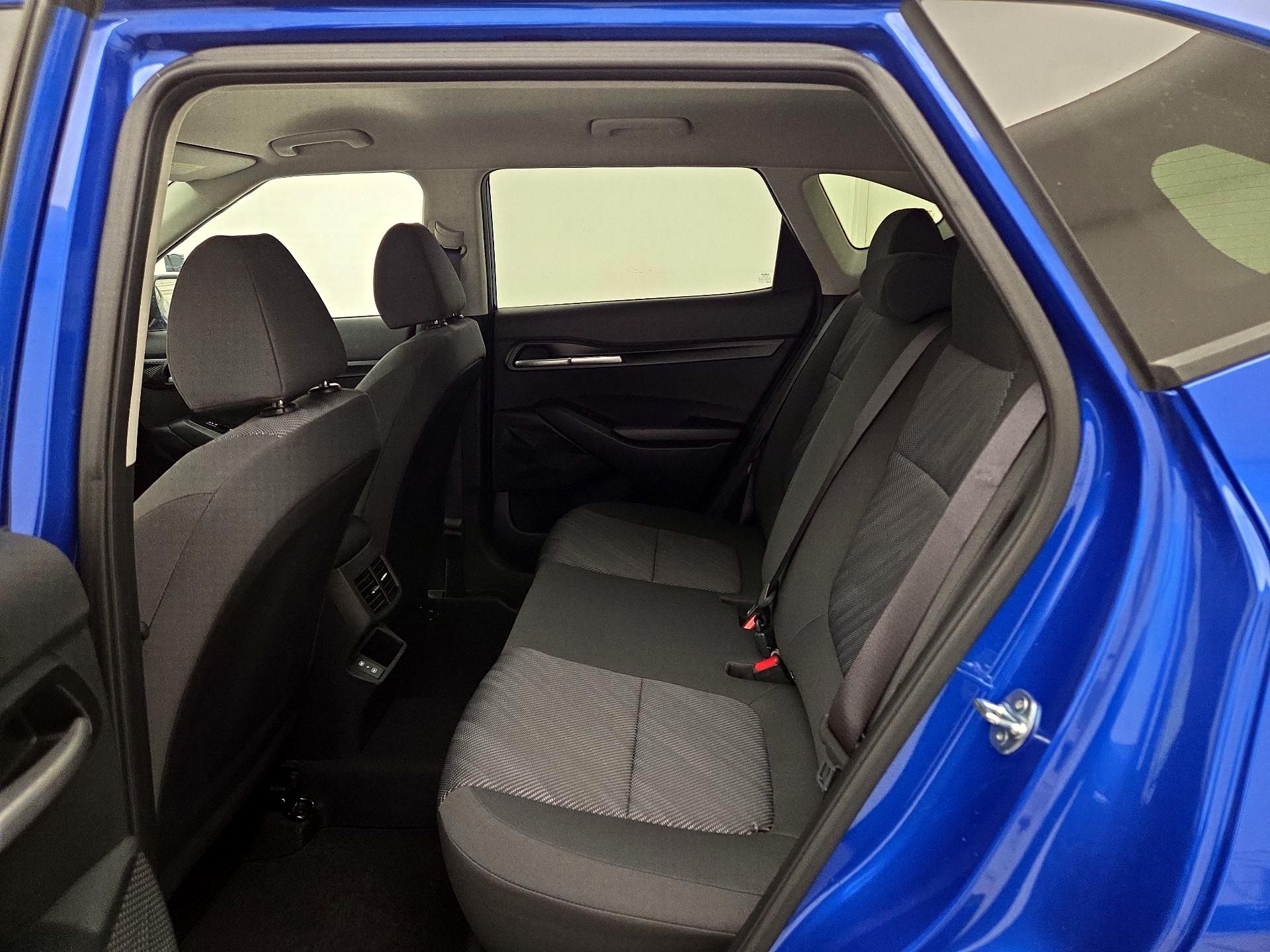 Thumbnail: 2024 Kia Seltos - 19