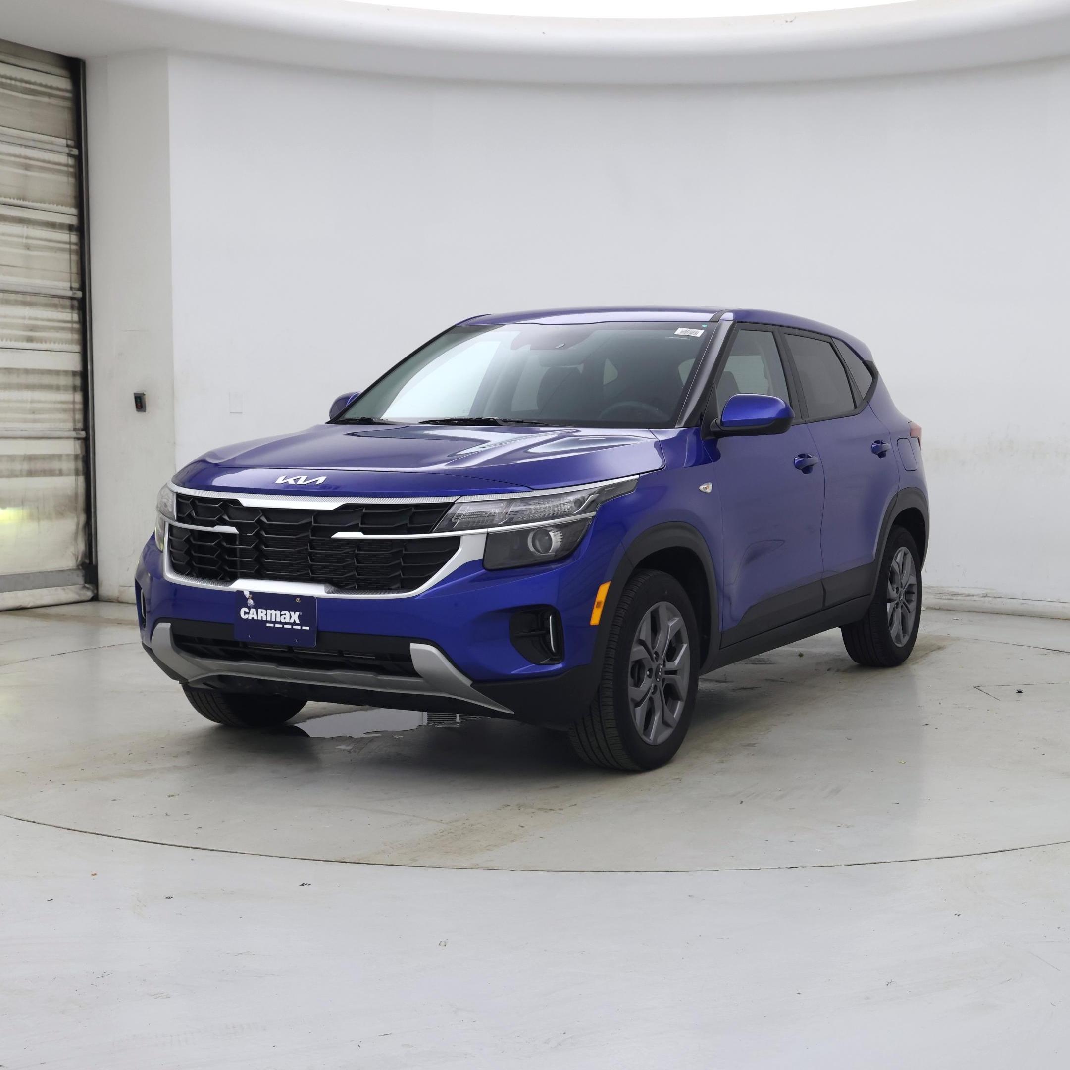 Thumbnail: 2024 Kia Seltos - 4