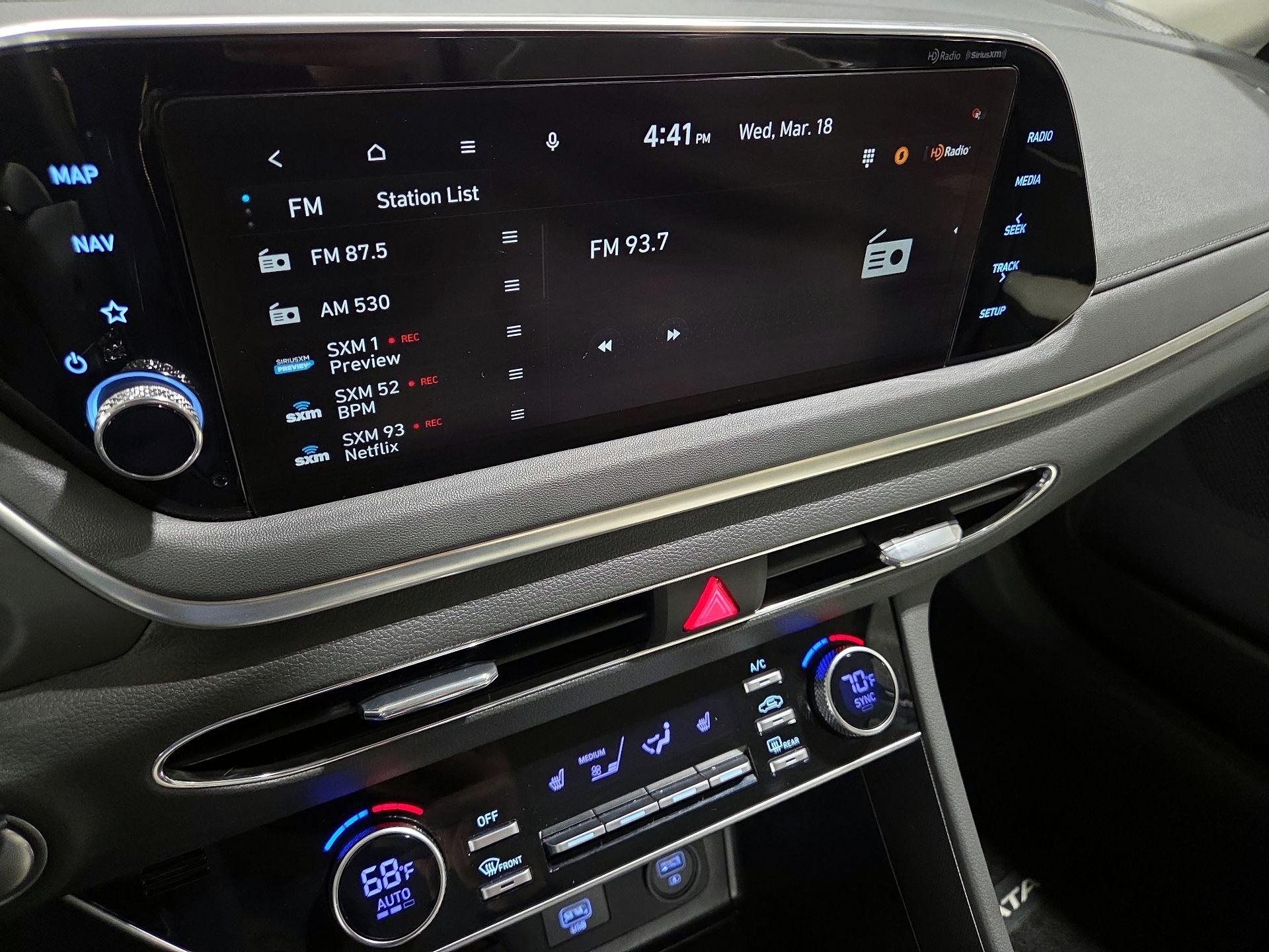 Thumbnail: 2023 Hyundai Sonata - 16