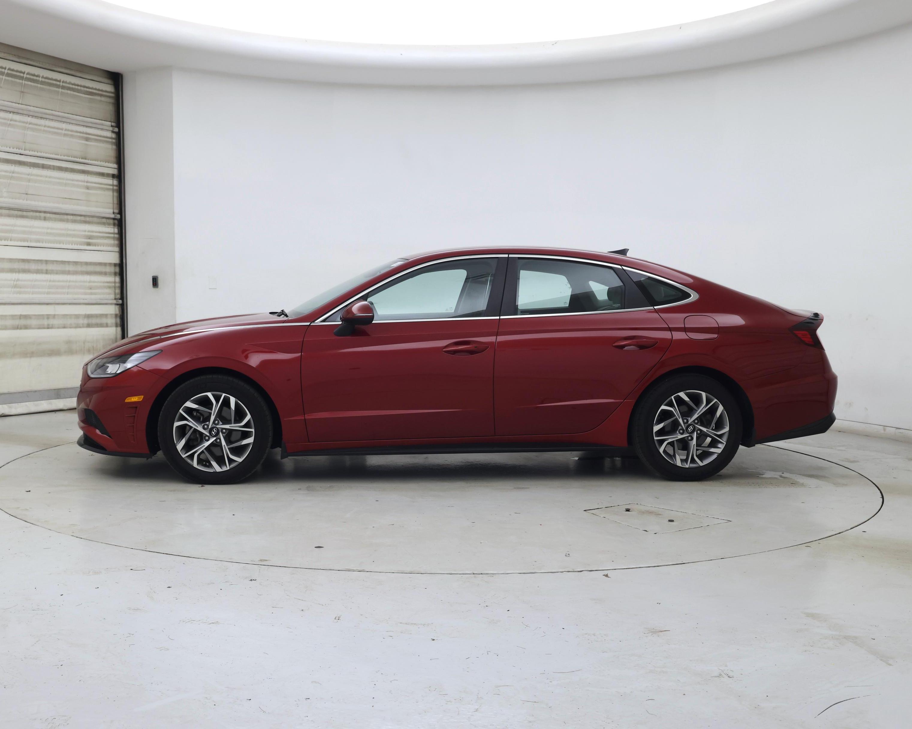 Thumbnail: 2023 Hyundai Sonata - 3