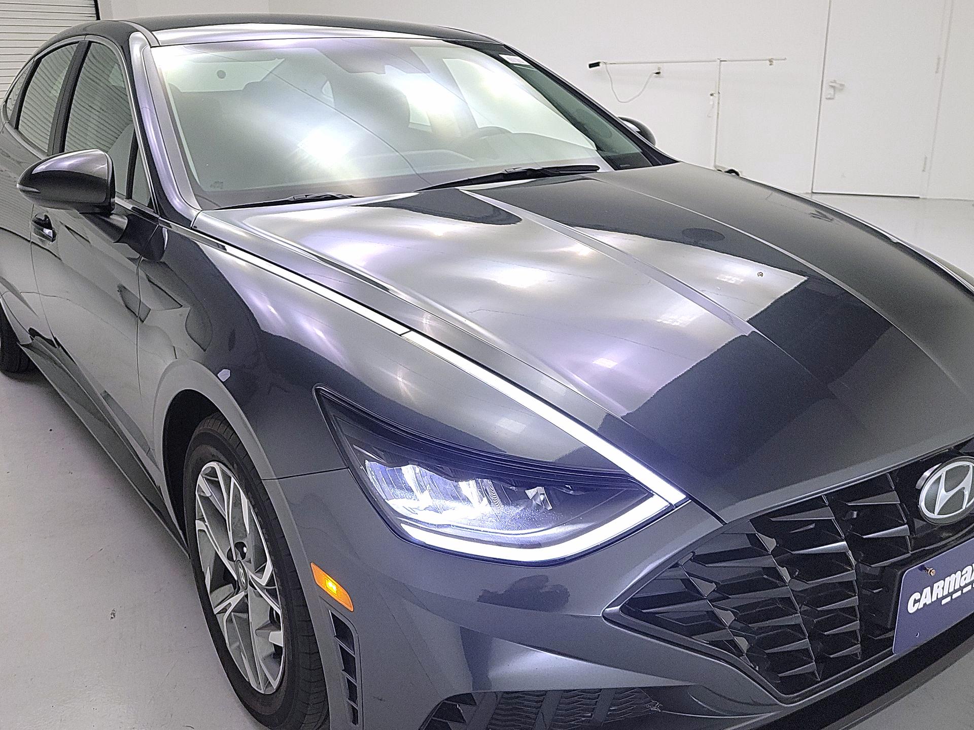Thumbnail: 2023 Hyundai Sonata - 1