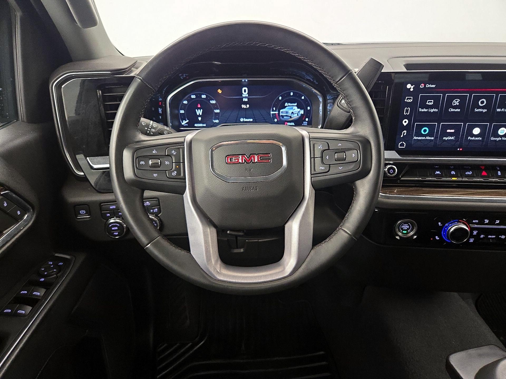 Thumbnail: 2023 GMC Sierra 1500 - 10