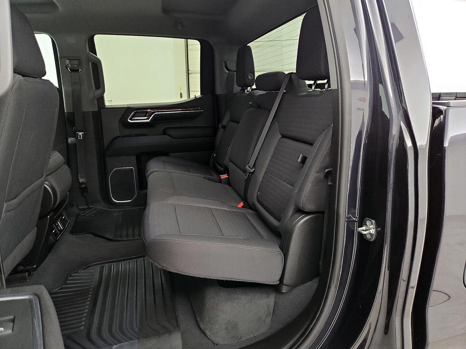 Thumbnail: 2023 GMC Sierra 1500 - 19