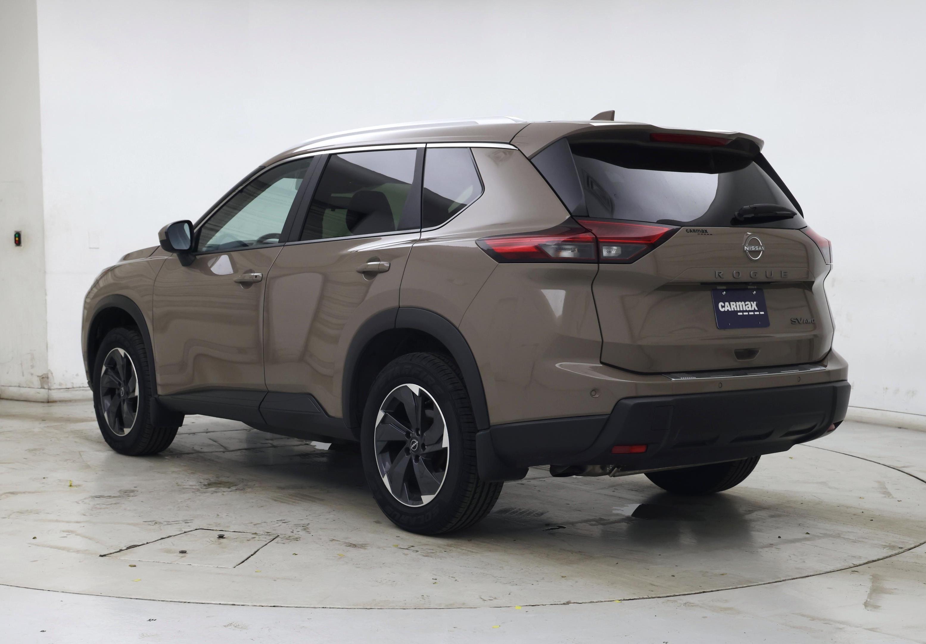 Thumbnail: 2024 Nissan Rogue - 2