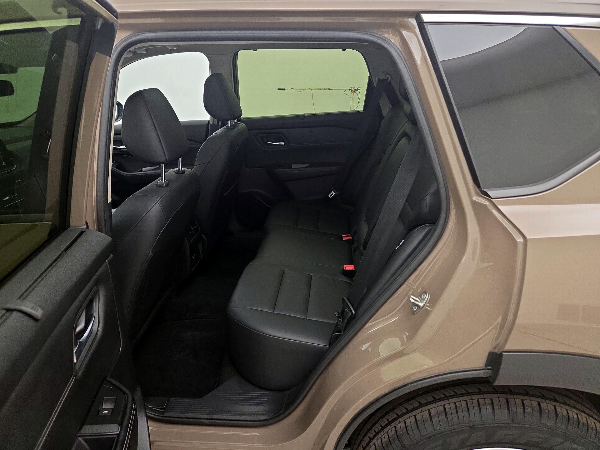 Thumbnail: 2024 Nissan Rogue - 20