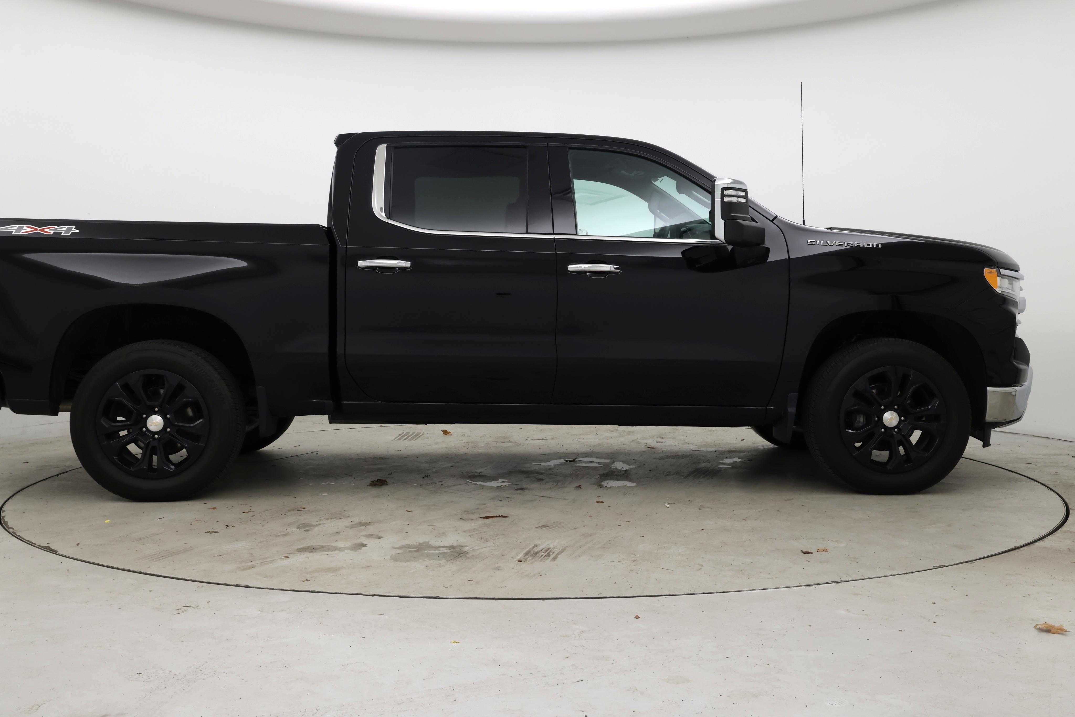 Thumbnail: 2024 Chevrolet Silverado 1500 - 7