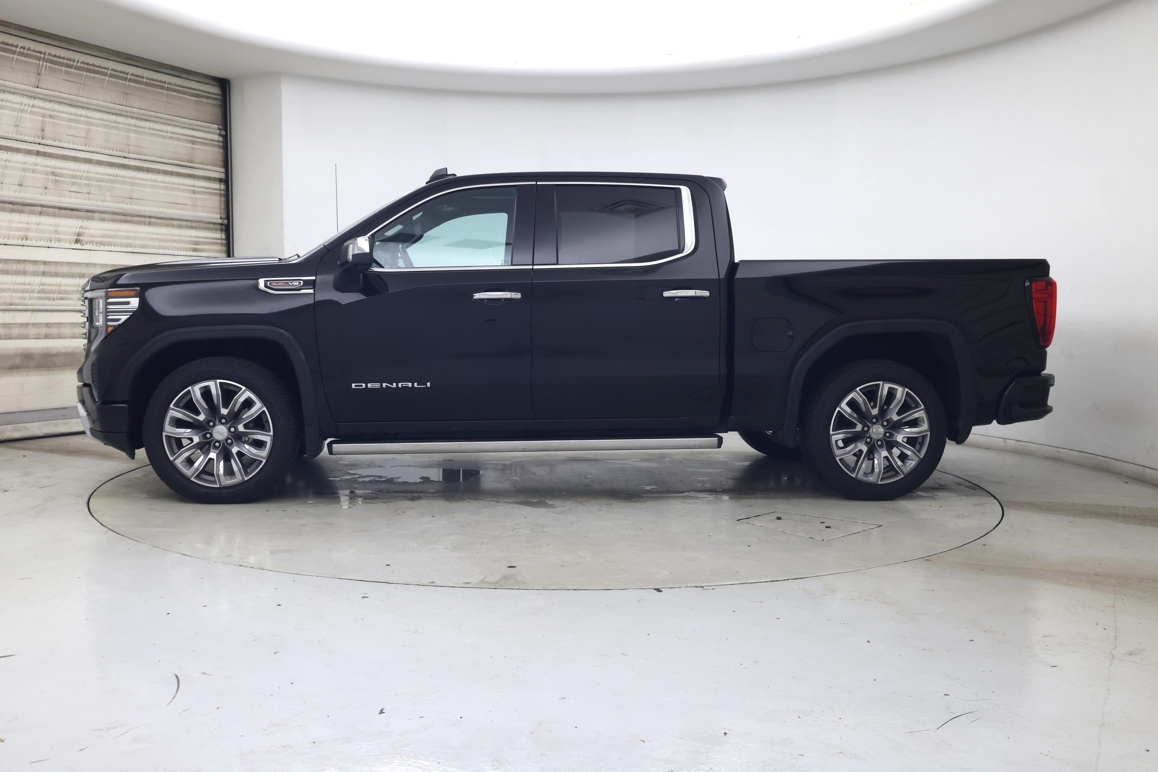 Thumbnail: 2023 GMC Sierra 1500 - 3