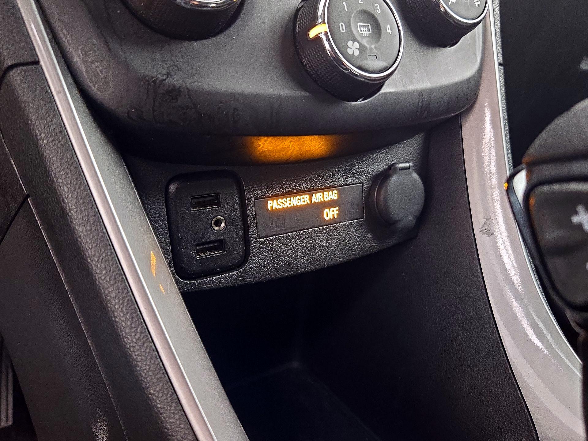 Thumbnail: 2022 Chevrolet Trax - 18