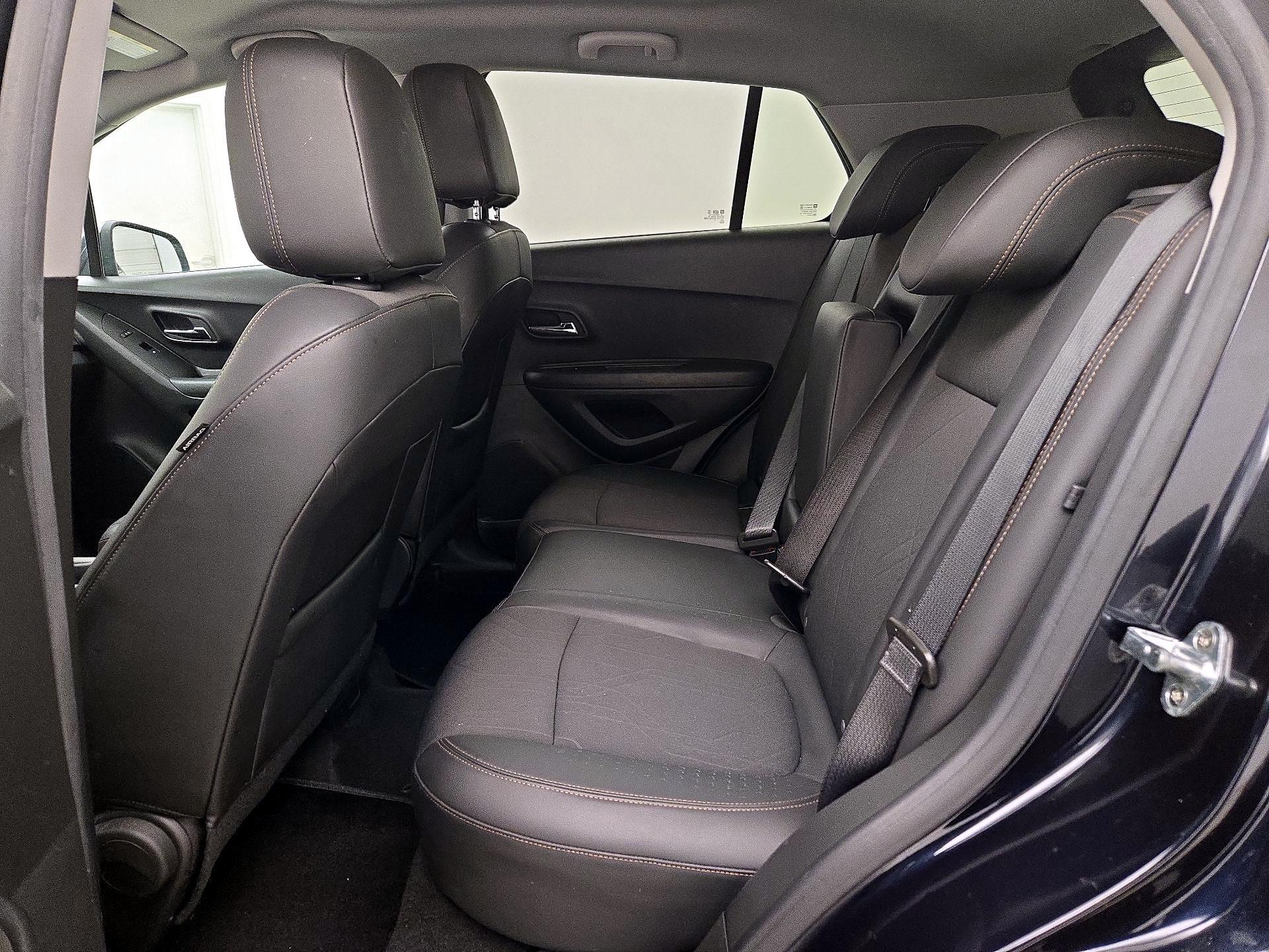 Thumbnail: 2022 Chevrolet Trax - 19