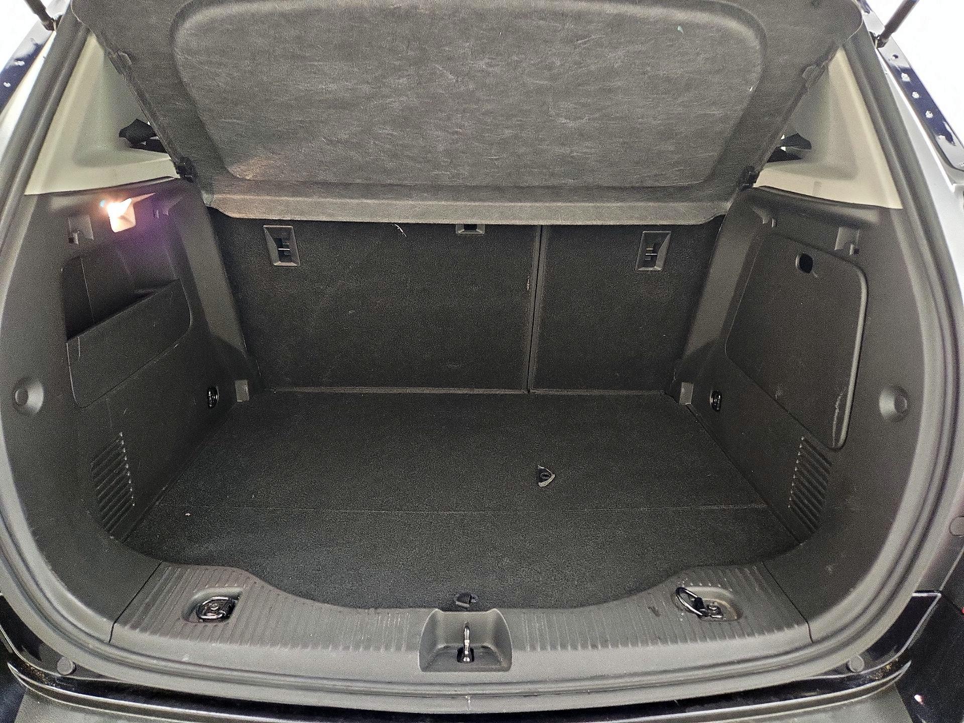 Thumbnail: 2022 Chevrolet Trax - 20