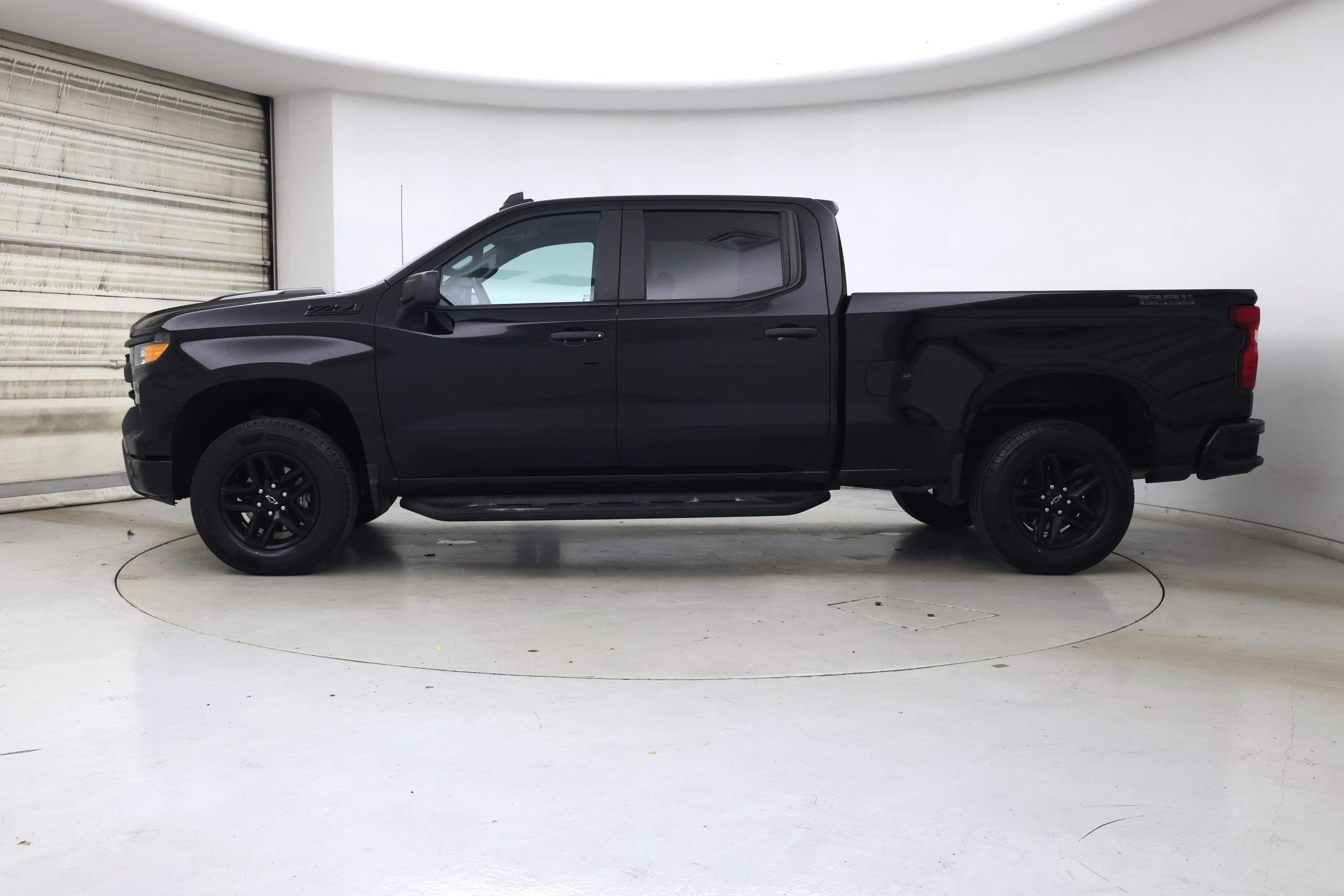 Thumbnail: 2023 Chevrolet Silverado 1500 - 3