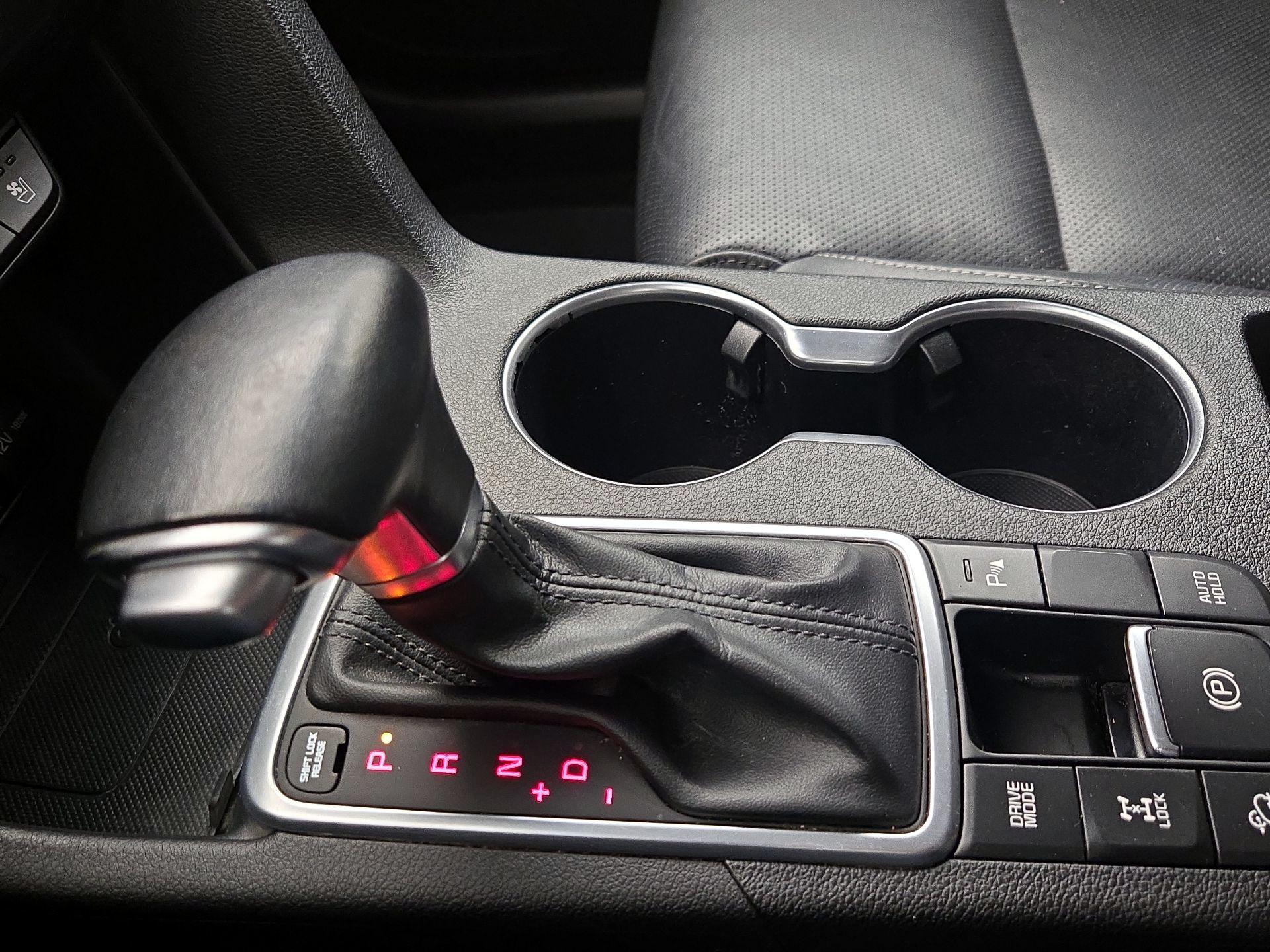 Thumbnail: 2020 Kia Sportage - 18