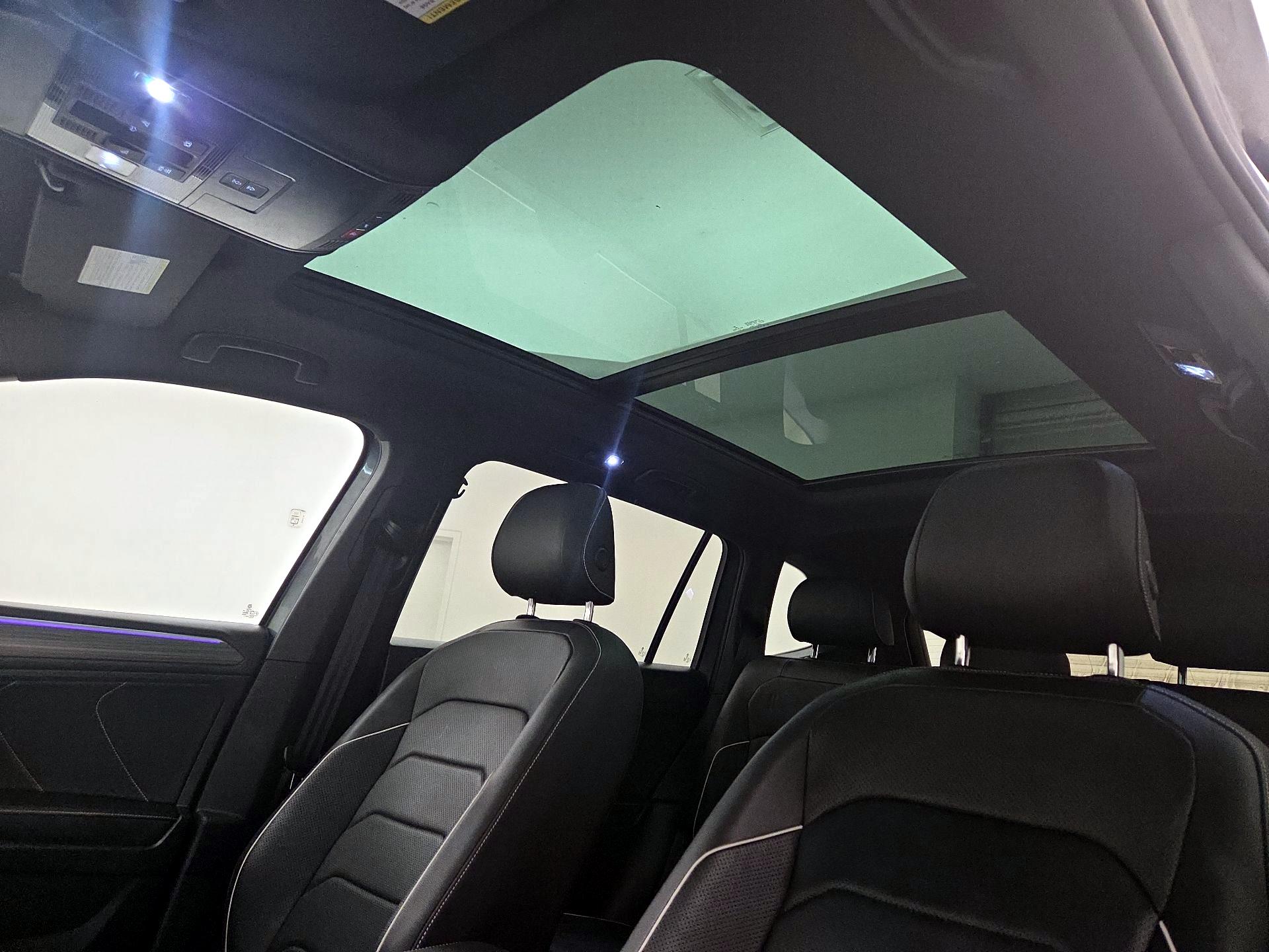 Thumbnail: 2022 Volkswagen Tiguan - 20