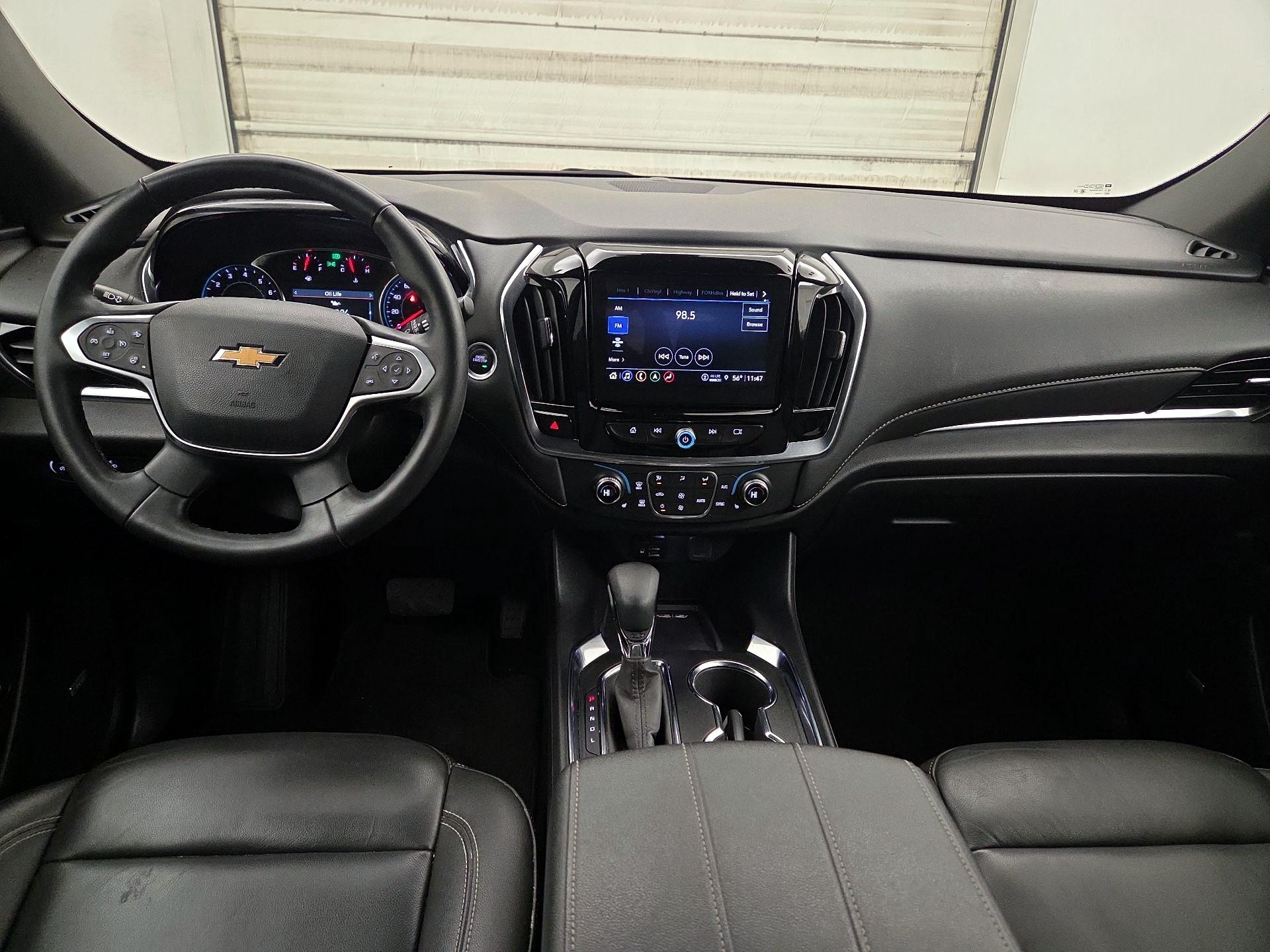 Thumbnail: 2023 Chevrolet Traverse - 9