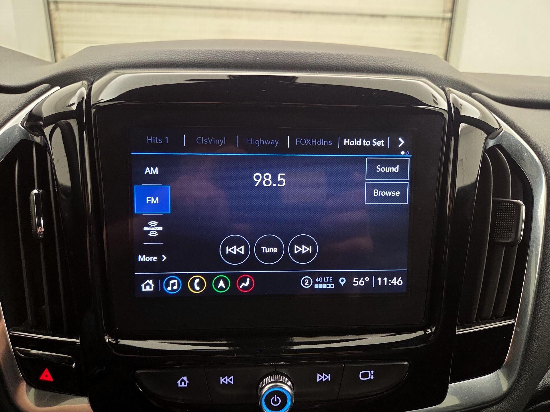 Thumbnail: 2023 Chevrolet Traverse - 15