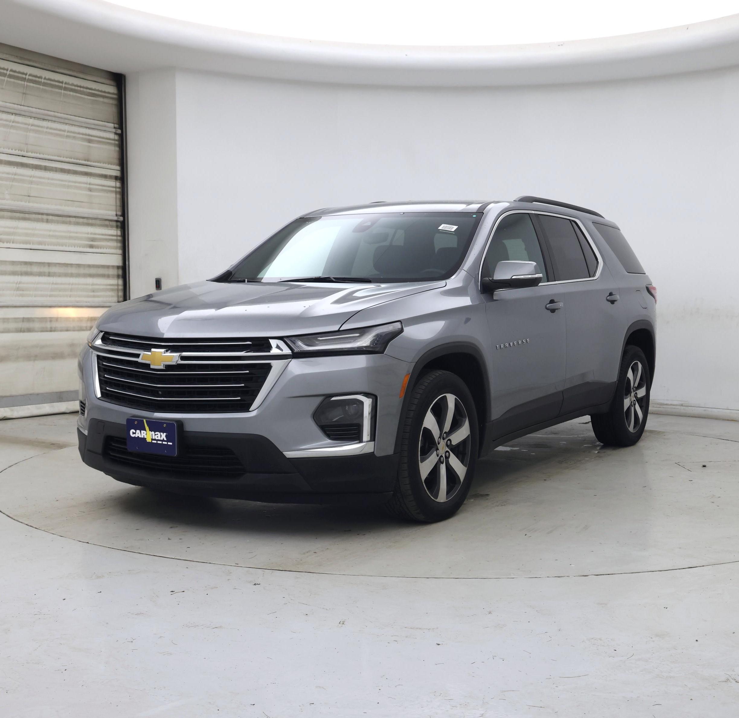 Thumbnail: 2023 Chevrolet Traverse - 4