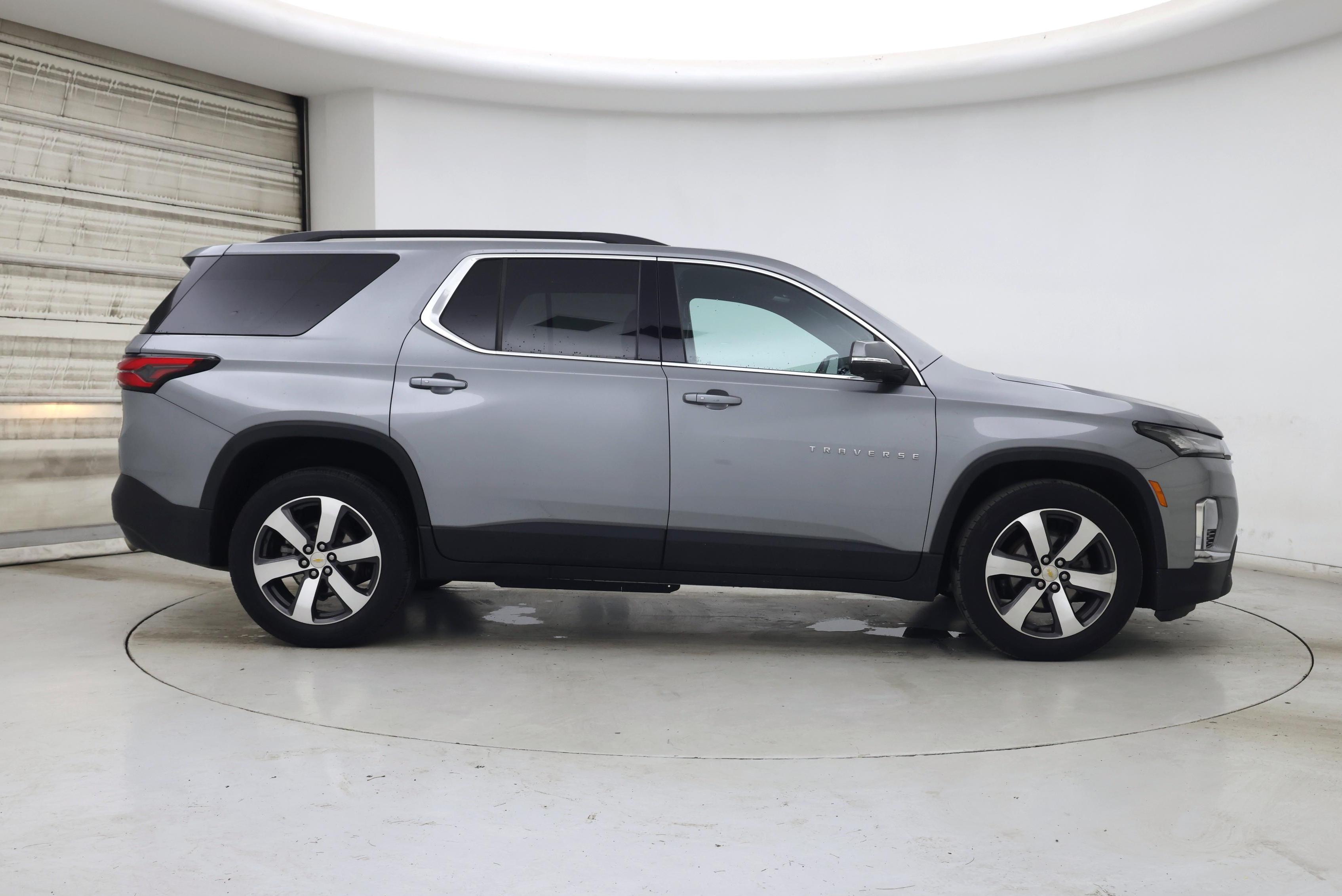 Thumbnail: 2023 Chevrolet Traverse - 7