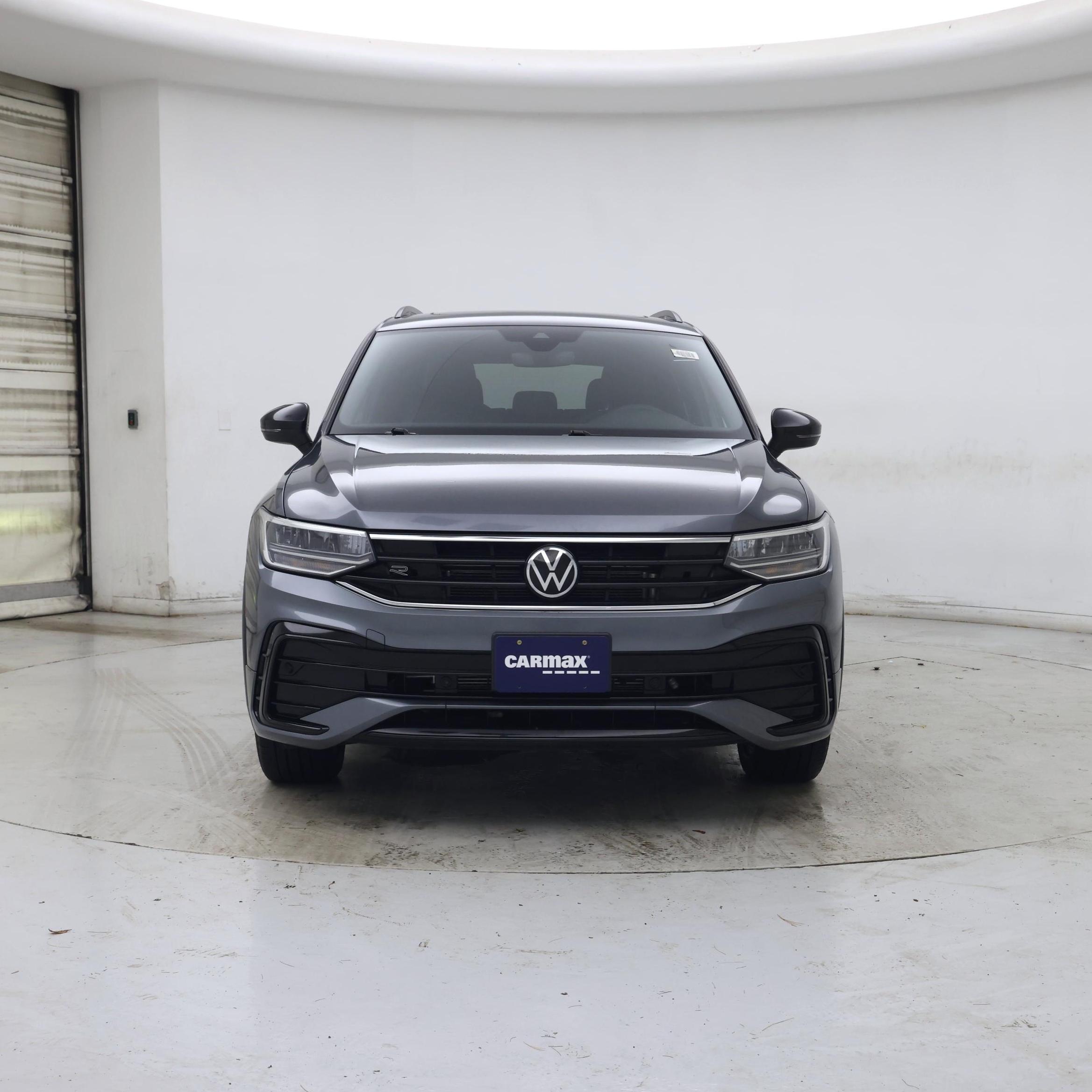 Thumbnail: 2022 Volkswagen Tiguan - 5