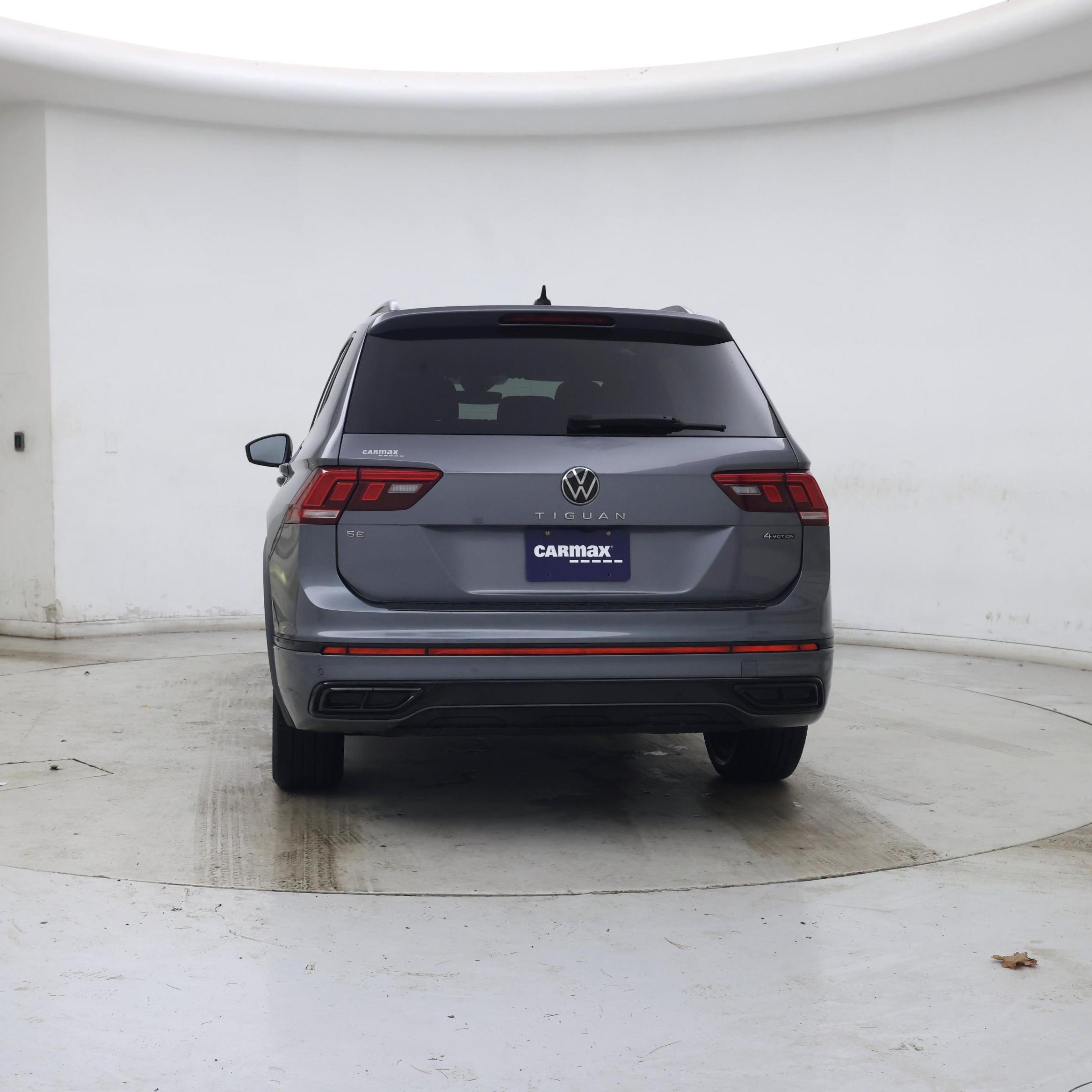 Thumbnail: 2022 Volkswagen Tiguan - 6