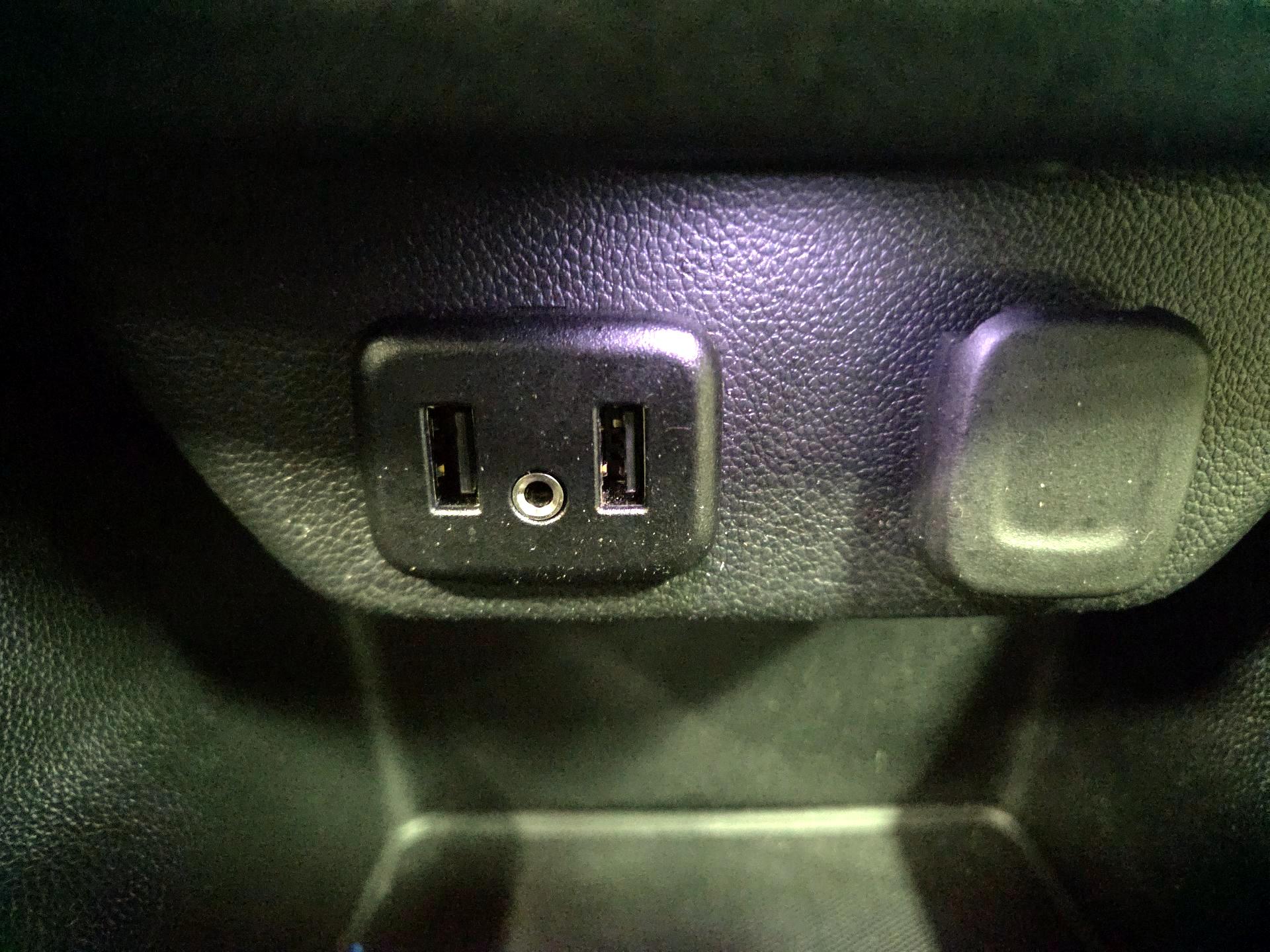 Thumbnail: 2023 Chevrolet Traverse - 18