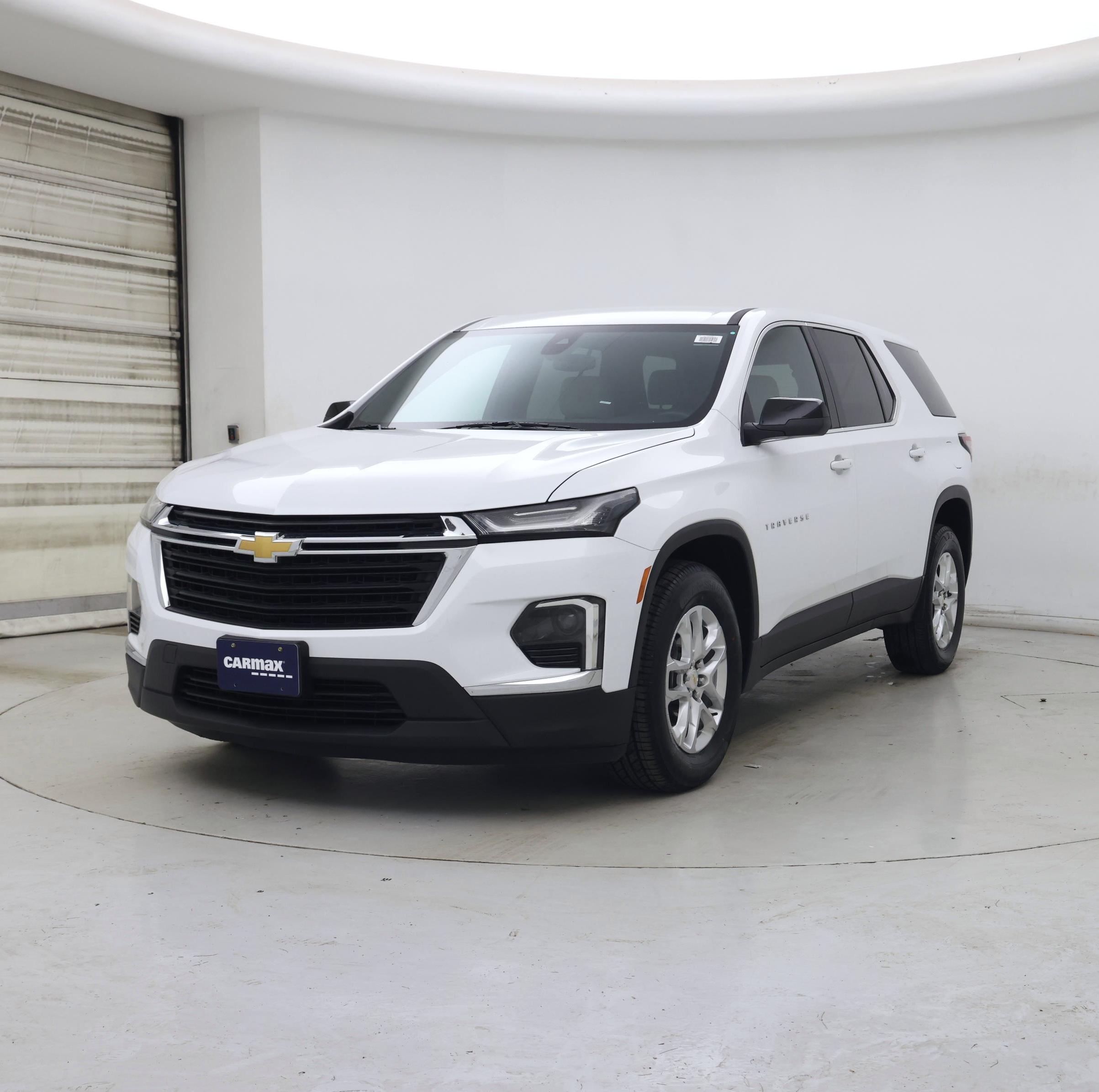 Thumbnail: 2023 Chevrolet Traverse - 4
