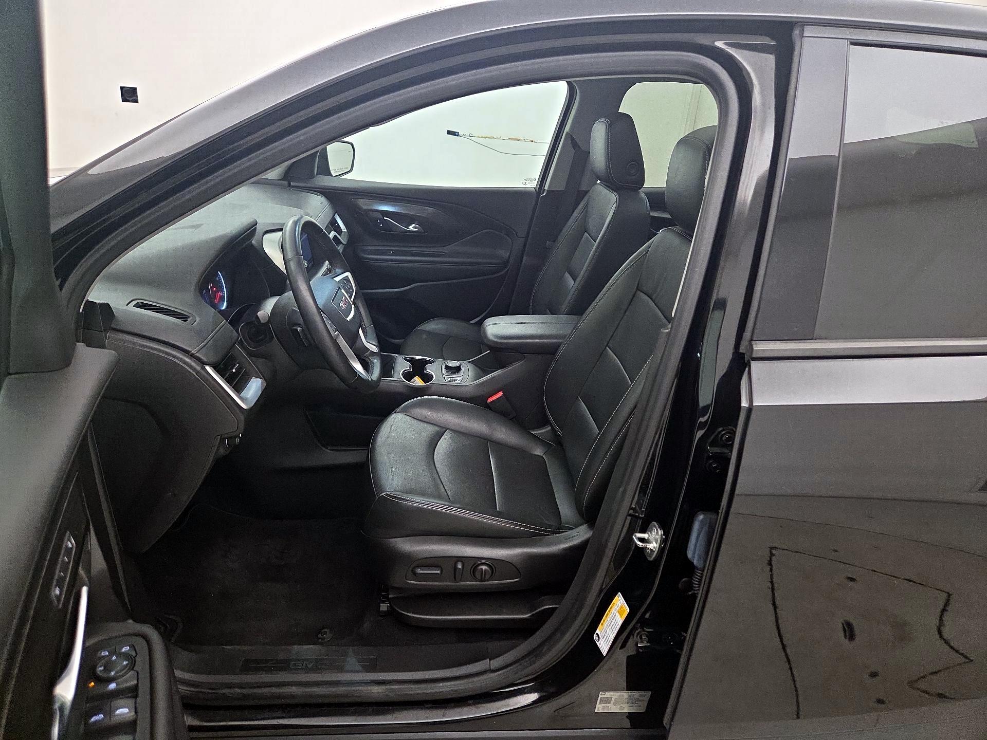 Thumbnail: 2023 GMC Terrain - 11