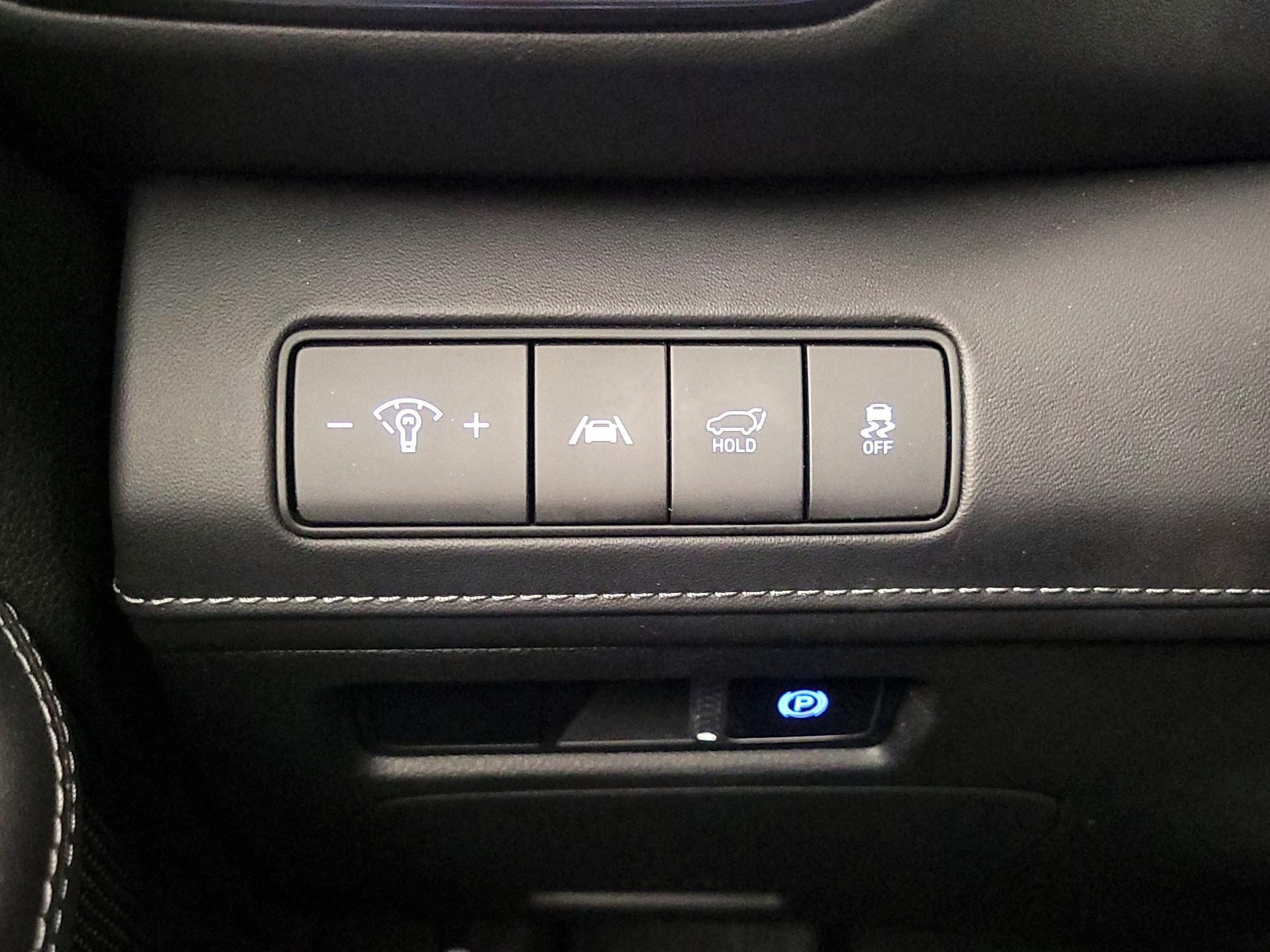 Thumbnail: 2023 Hyundai Santa Fe - 13