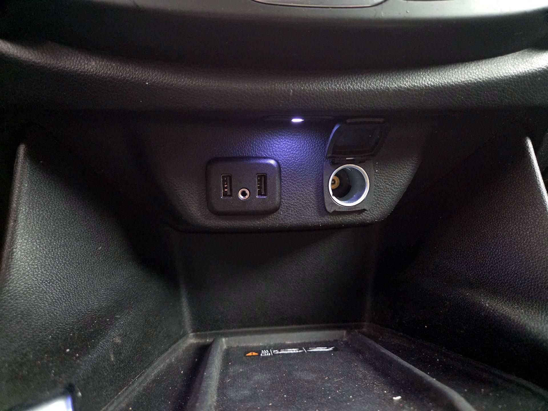 Thumbnail: 2023 Chevrolet Traverse - 18