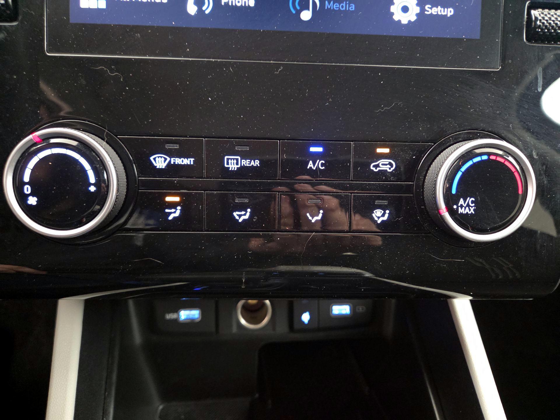 Thumbnail: 2023 Hyundai Tucson - 16