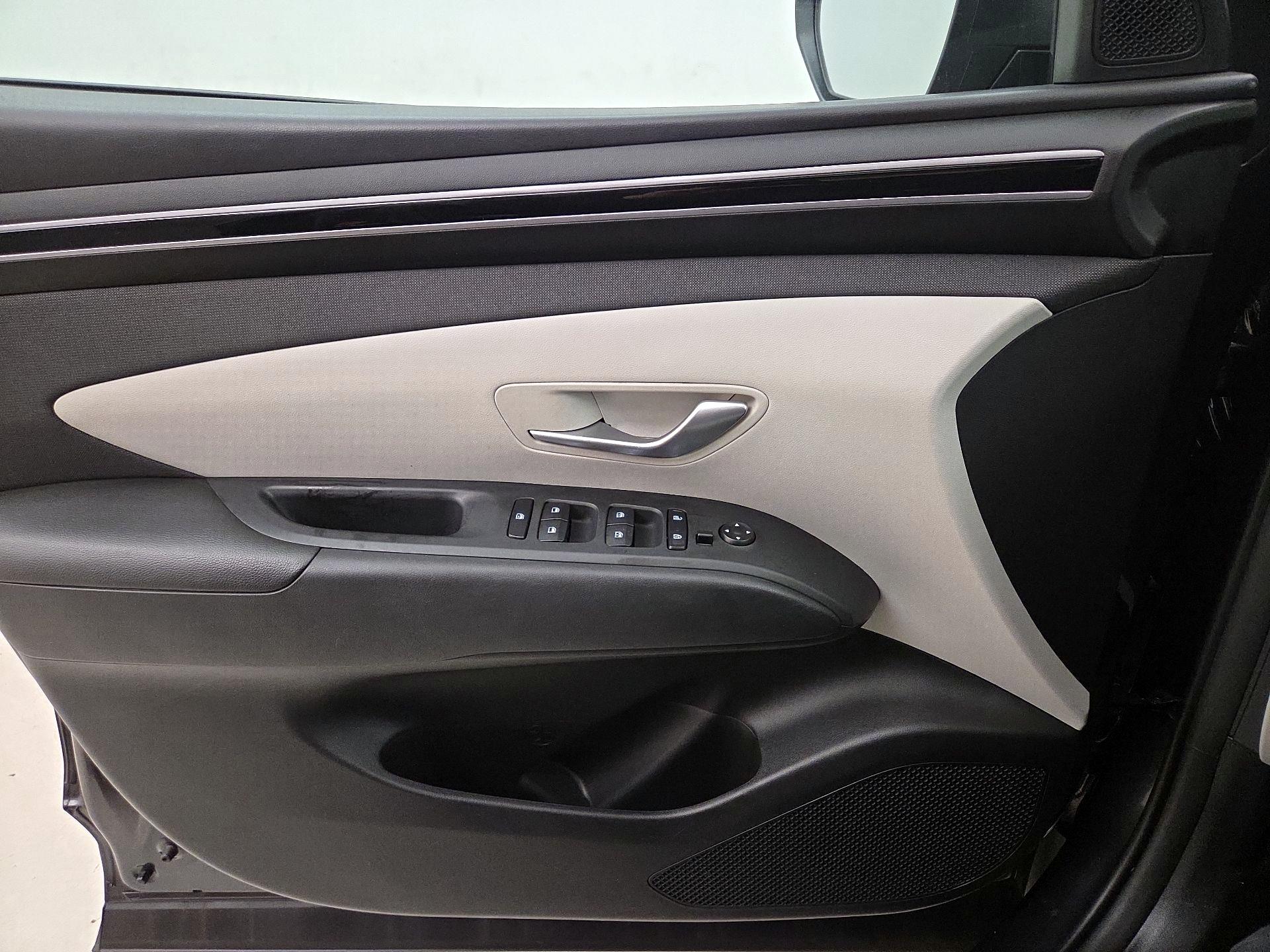 Thumbnail: 2023 Hyundai Tucson - 12