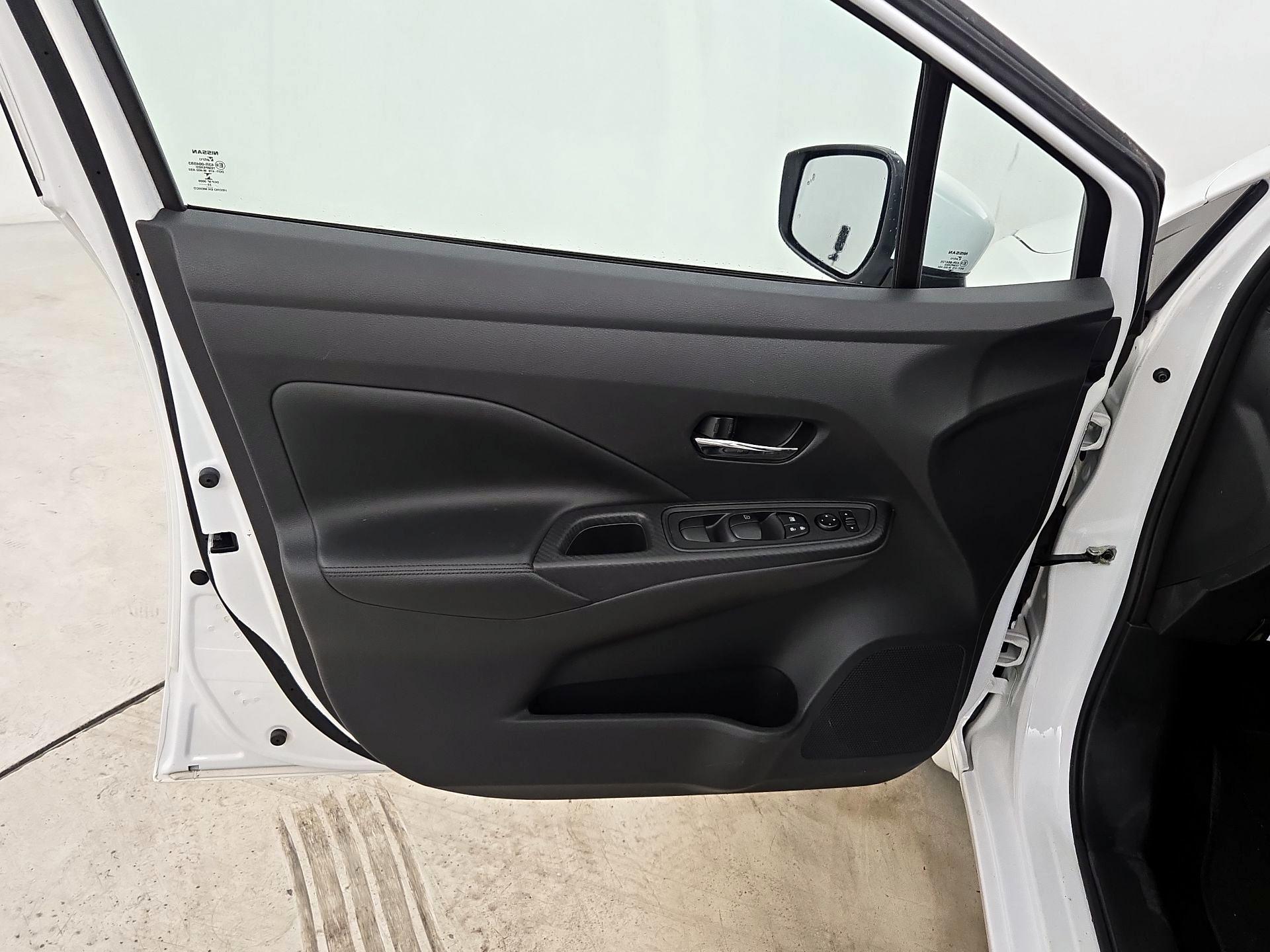 Thumbnail: 2020 Nissan Versa - 12