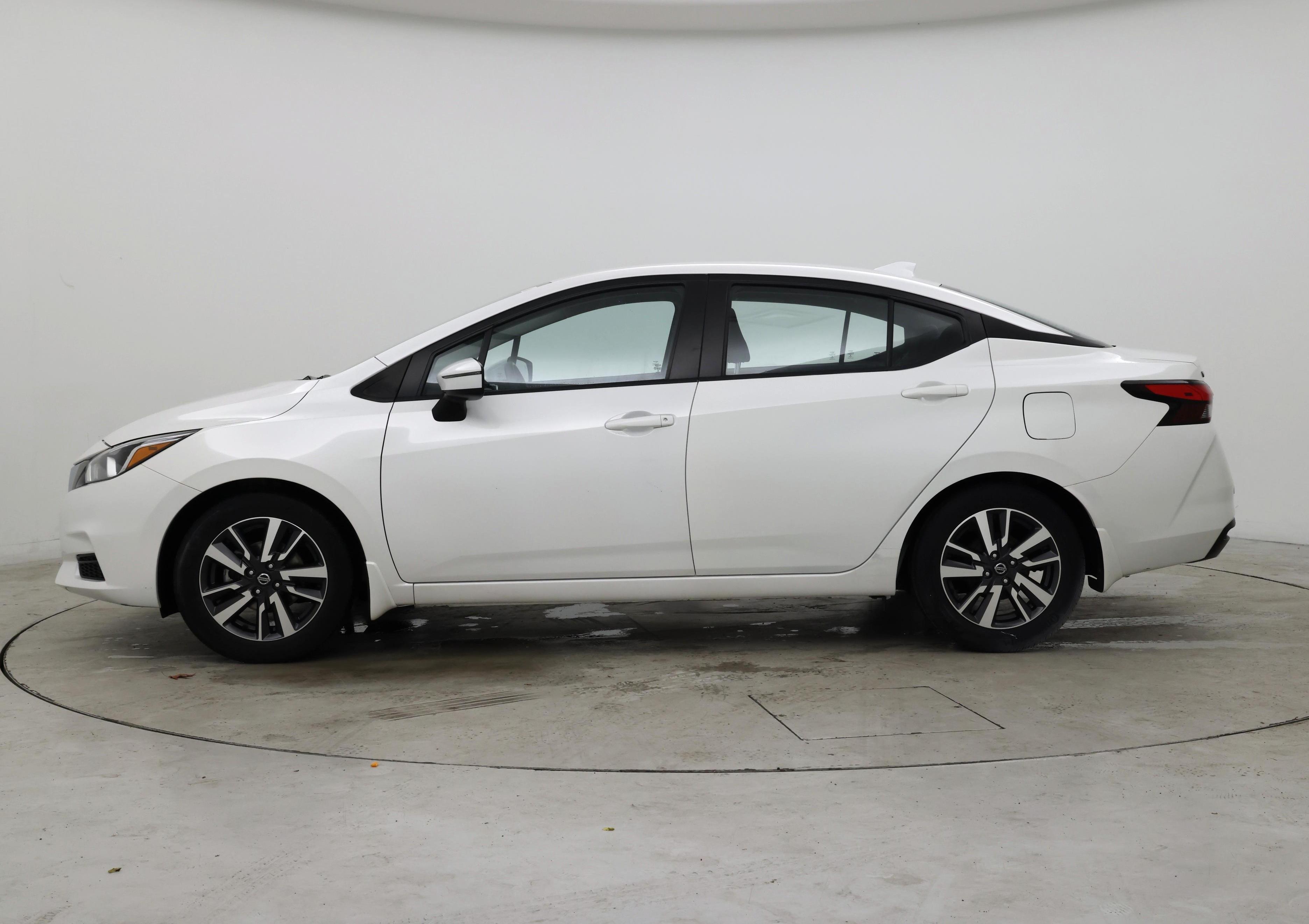 Thumbnail: 2020 Nissan Versa - 3